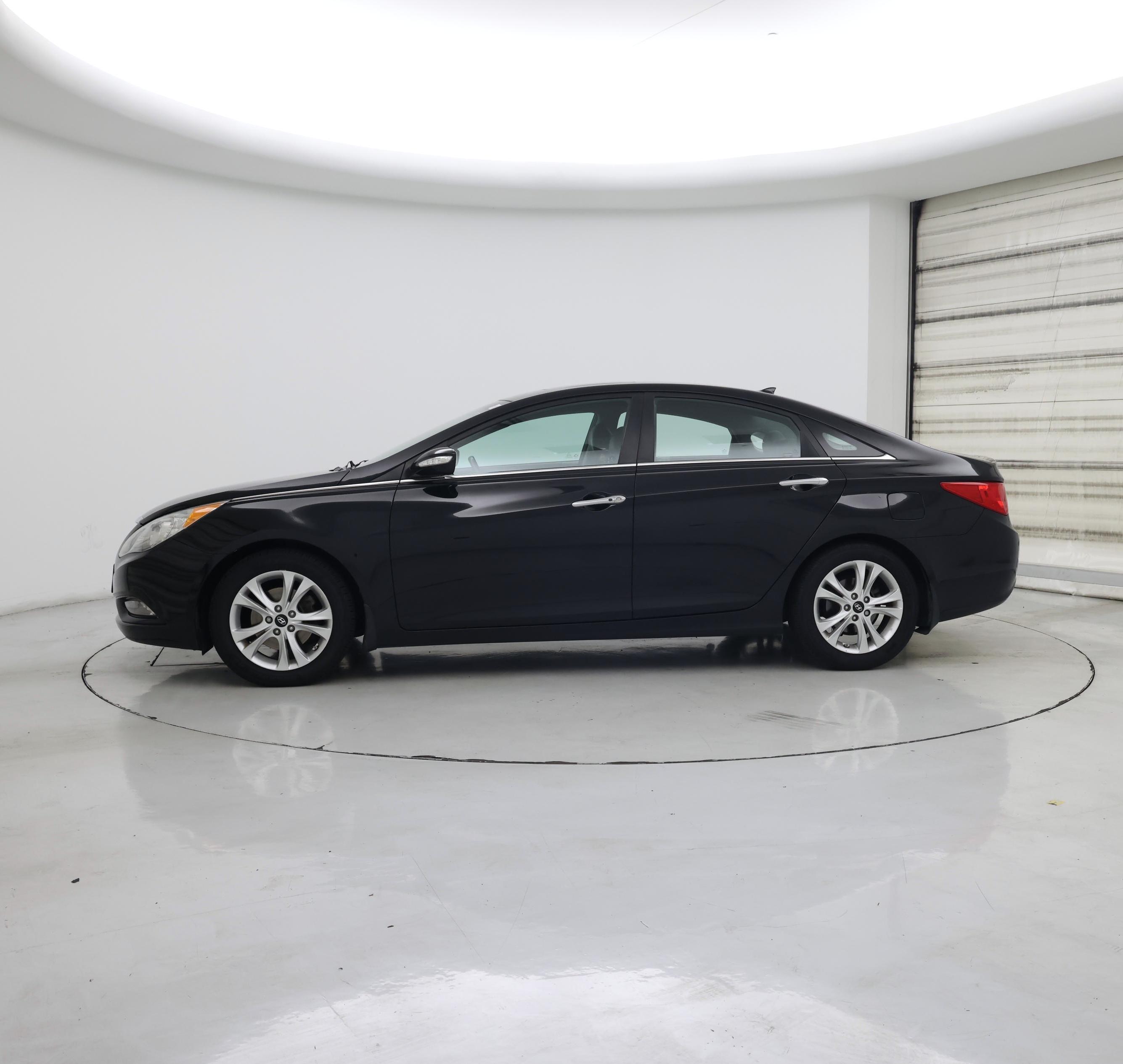 Thumbnail: 2013 Hyundai Sonata - 3