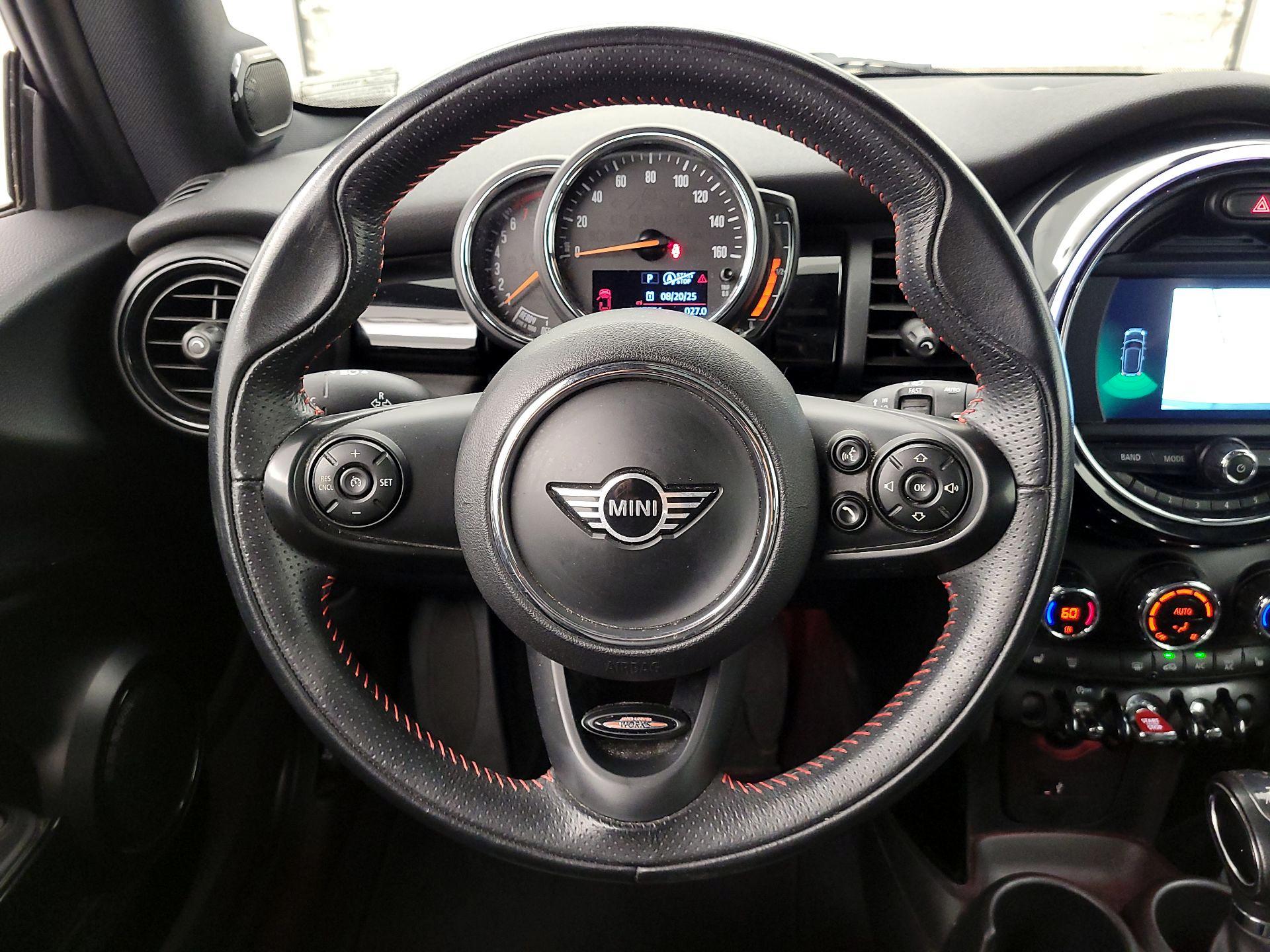Thumbnail: 2019 MINI Cooper Hardtop - 10