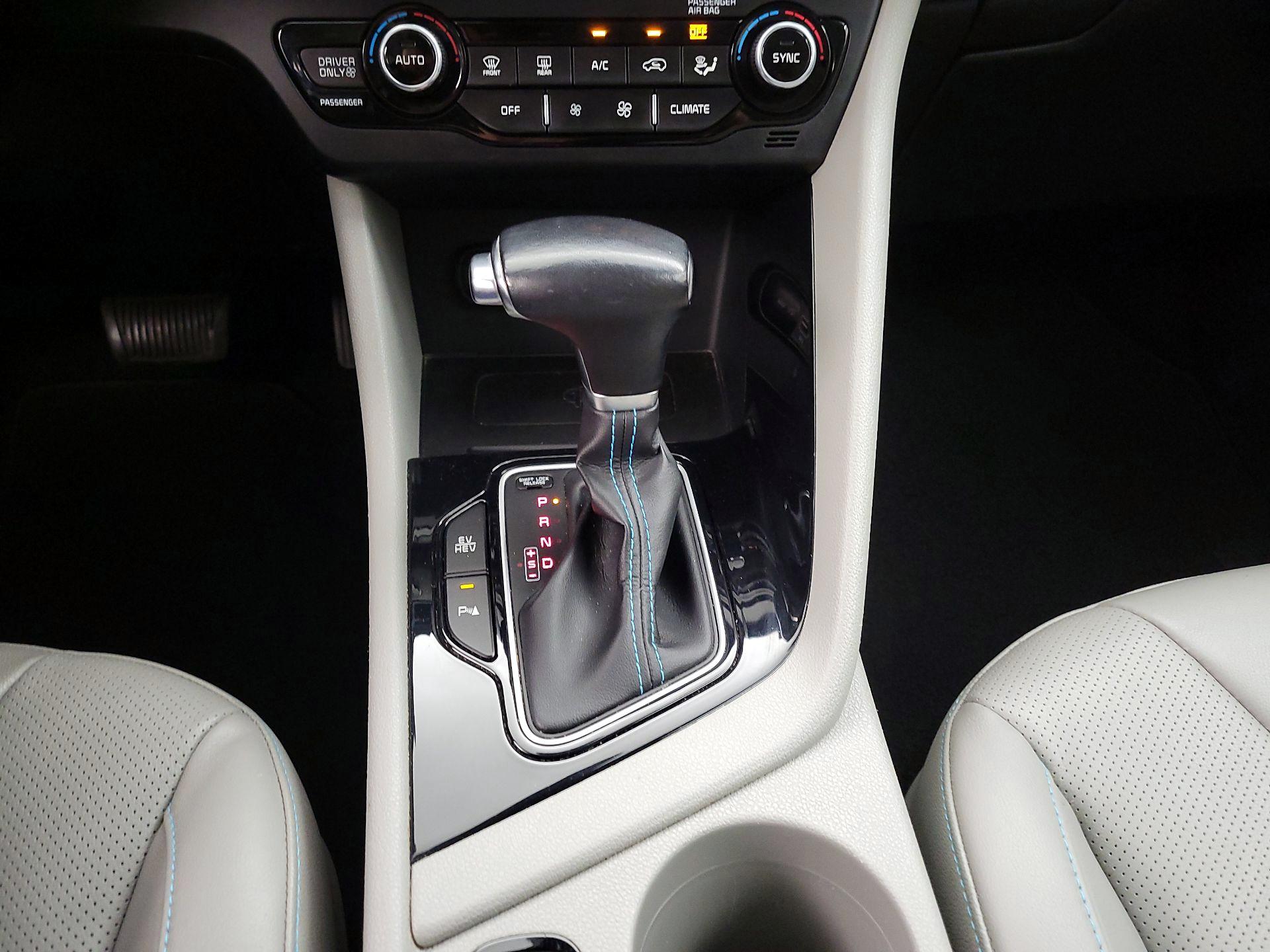 Thumbnail: 2019 Kia Niro - 18