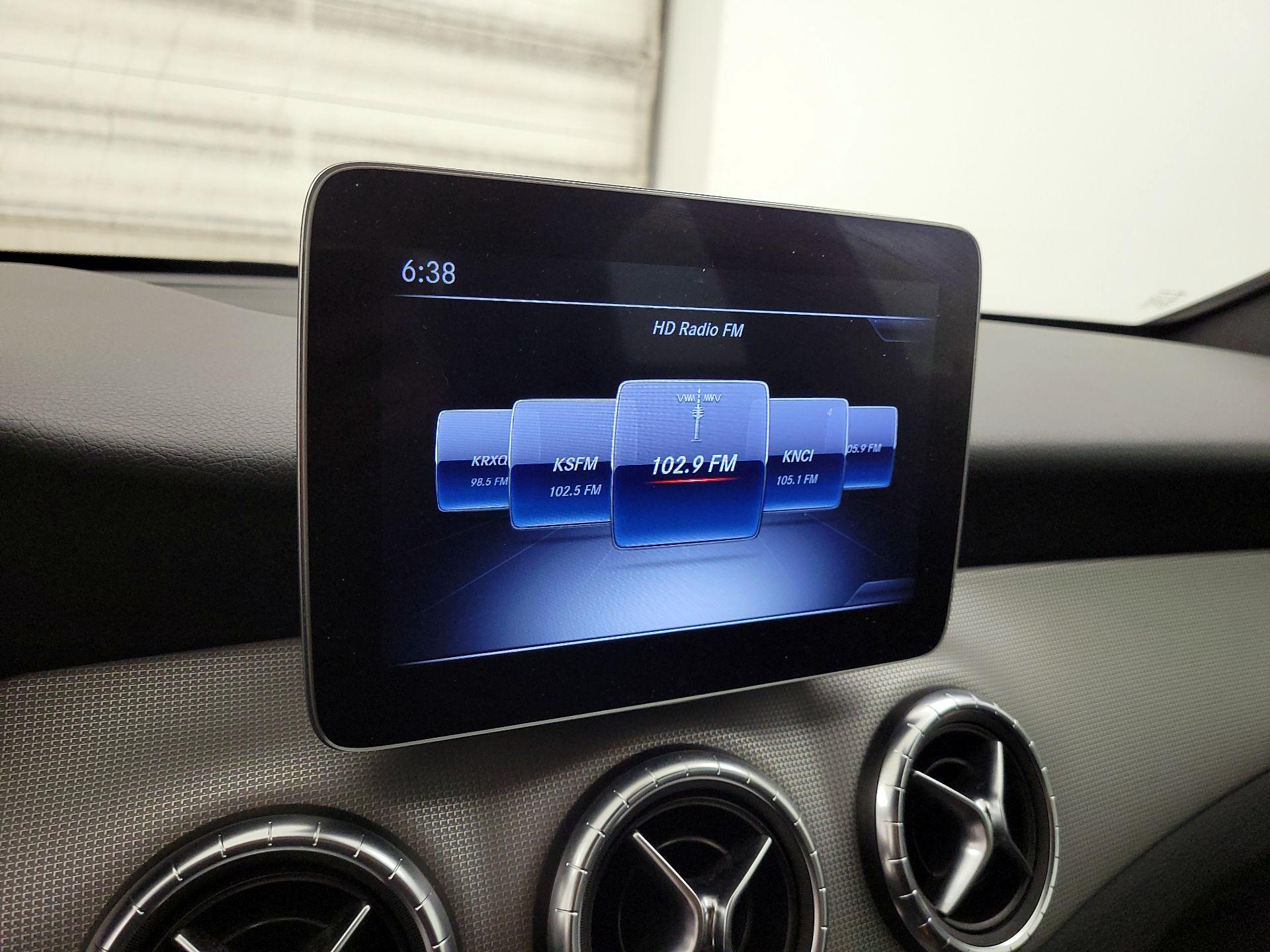 Thumbnail: 2019 Mercedes-Benz CLA - 14