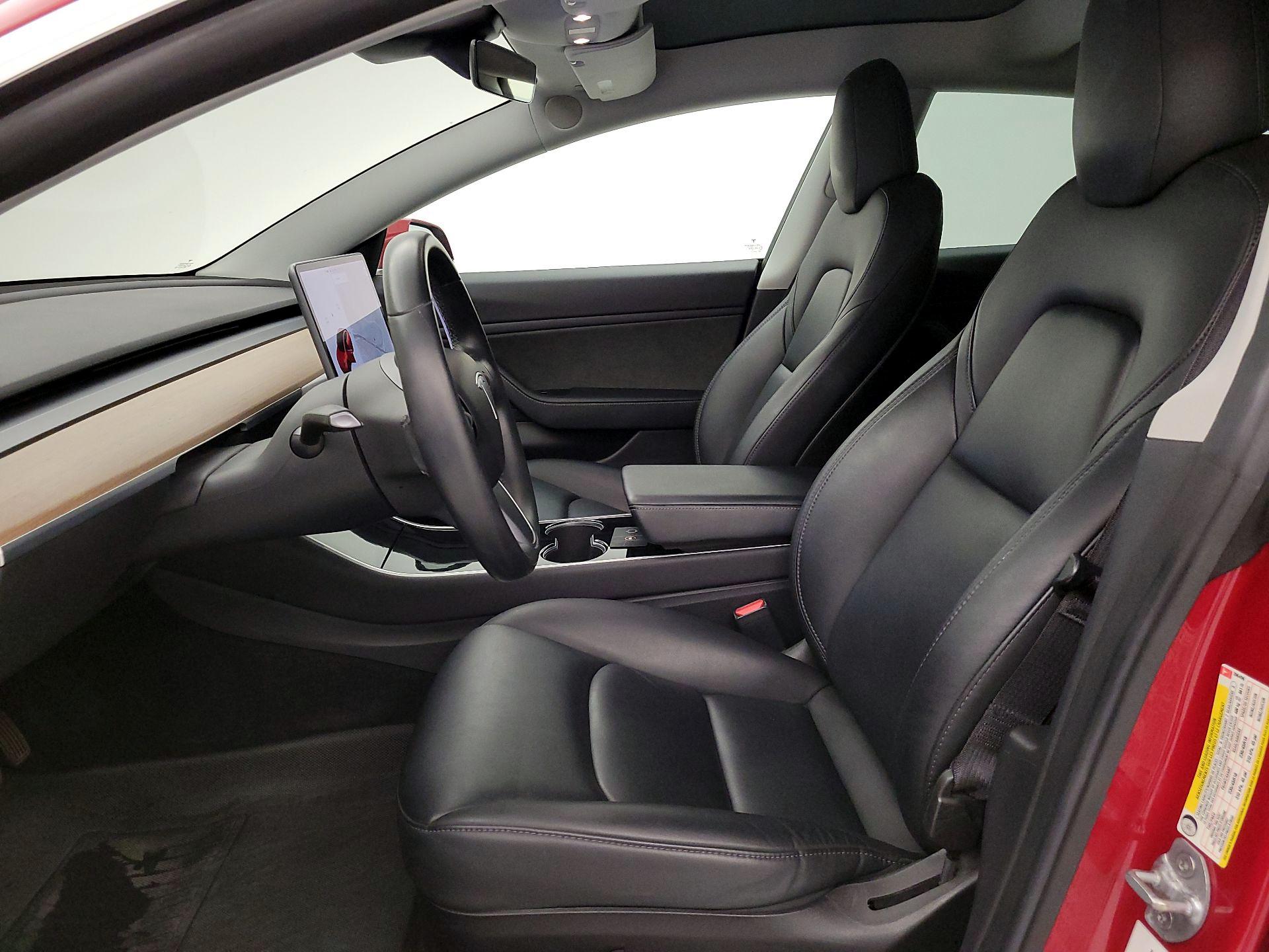 Thumbnail: 2019 Tesla Model 3 - 11