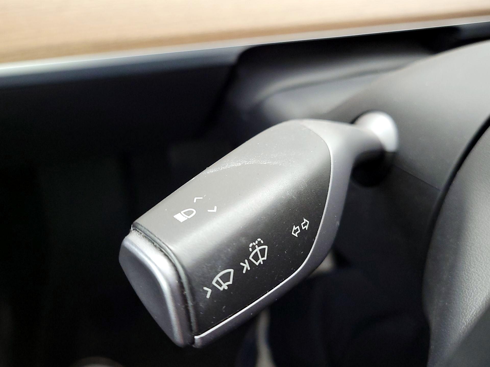 Thumbnail: 2019 Tesla Model 3 - 12