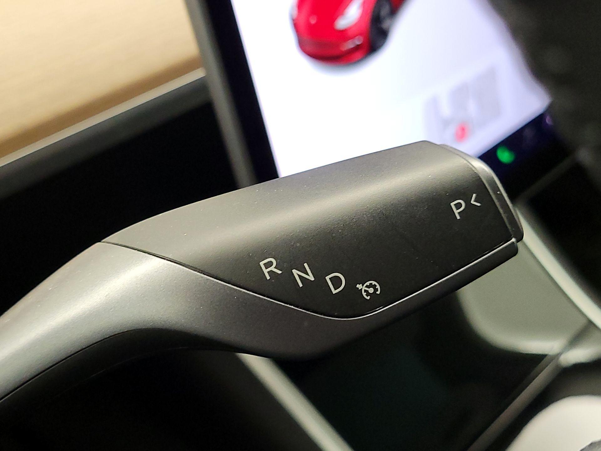 Thumbnail: 2019 Tesla Model 3 - 16