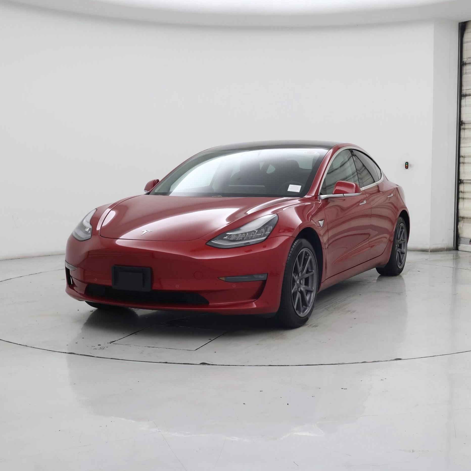 Thumbnail: 2019 Tesla Model 3 - 4