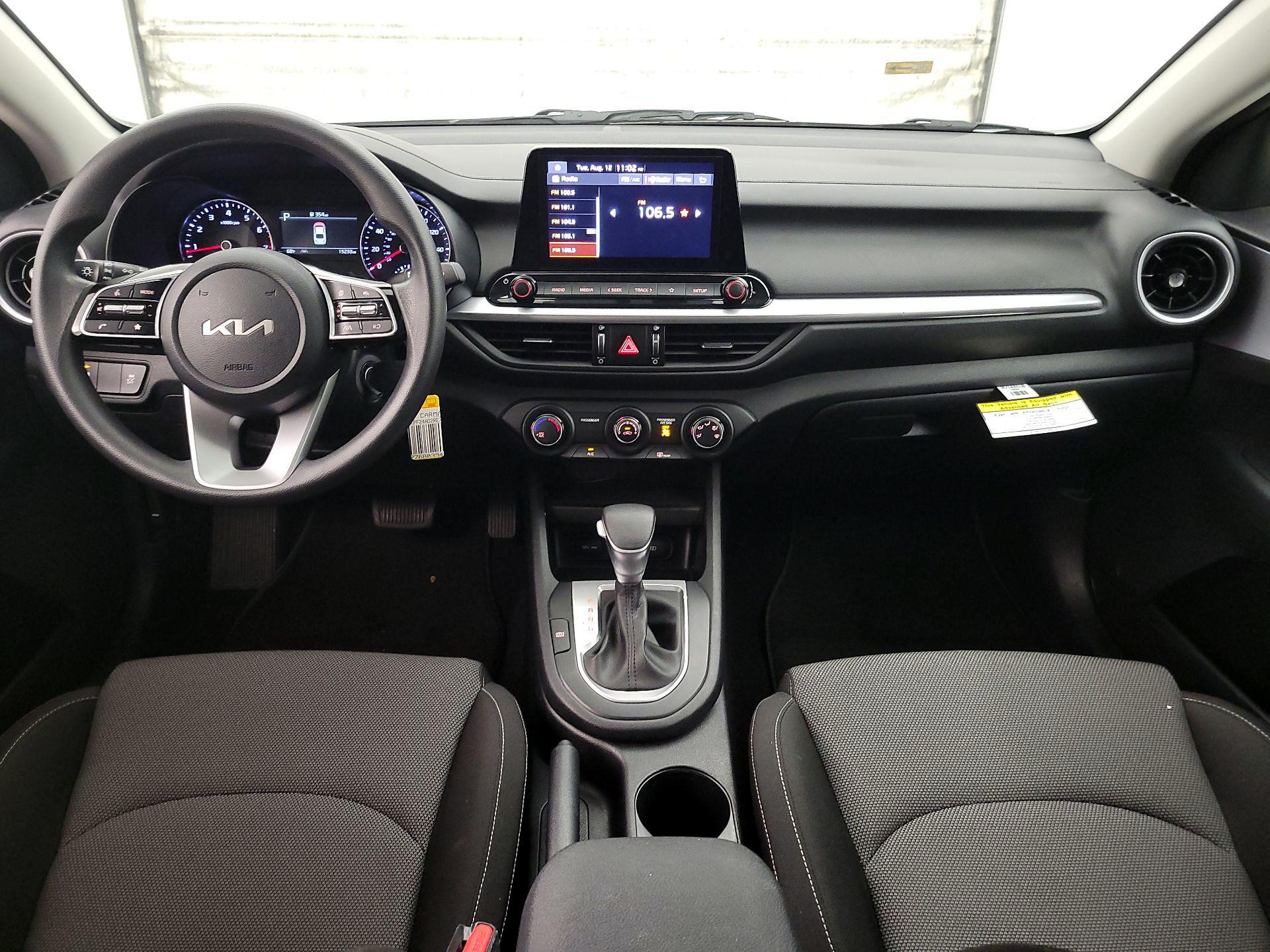 Thumbnail: 2024 Kia Forte - 9