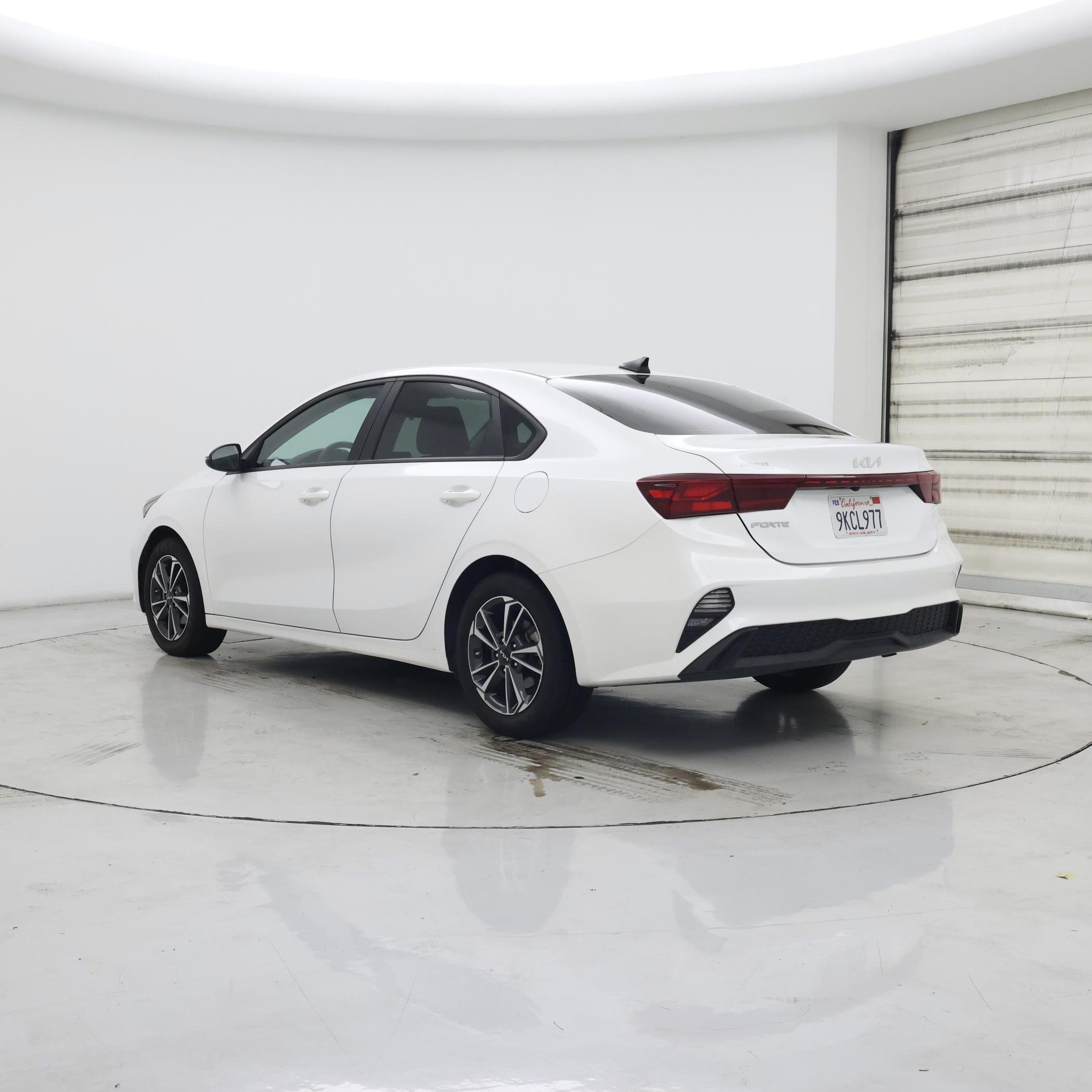 Thumbnail: 2024 Kia Forte - 2