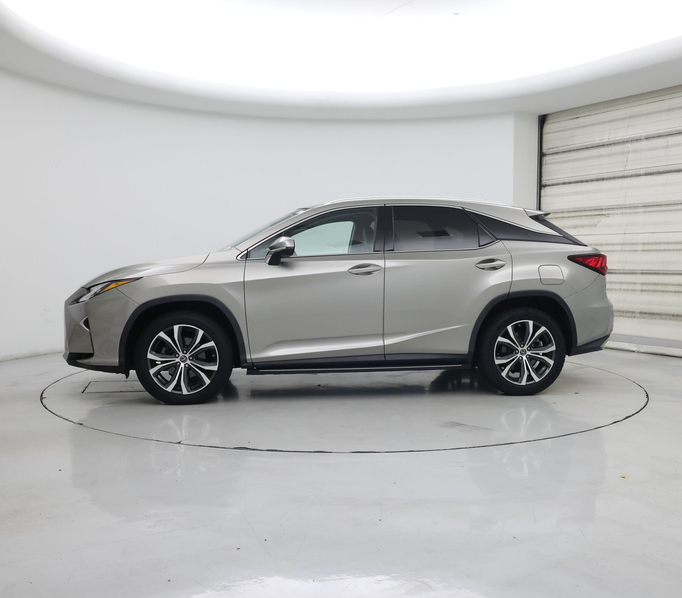 Thumbnail: 2018 Lexus RX - 3