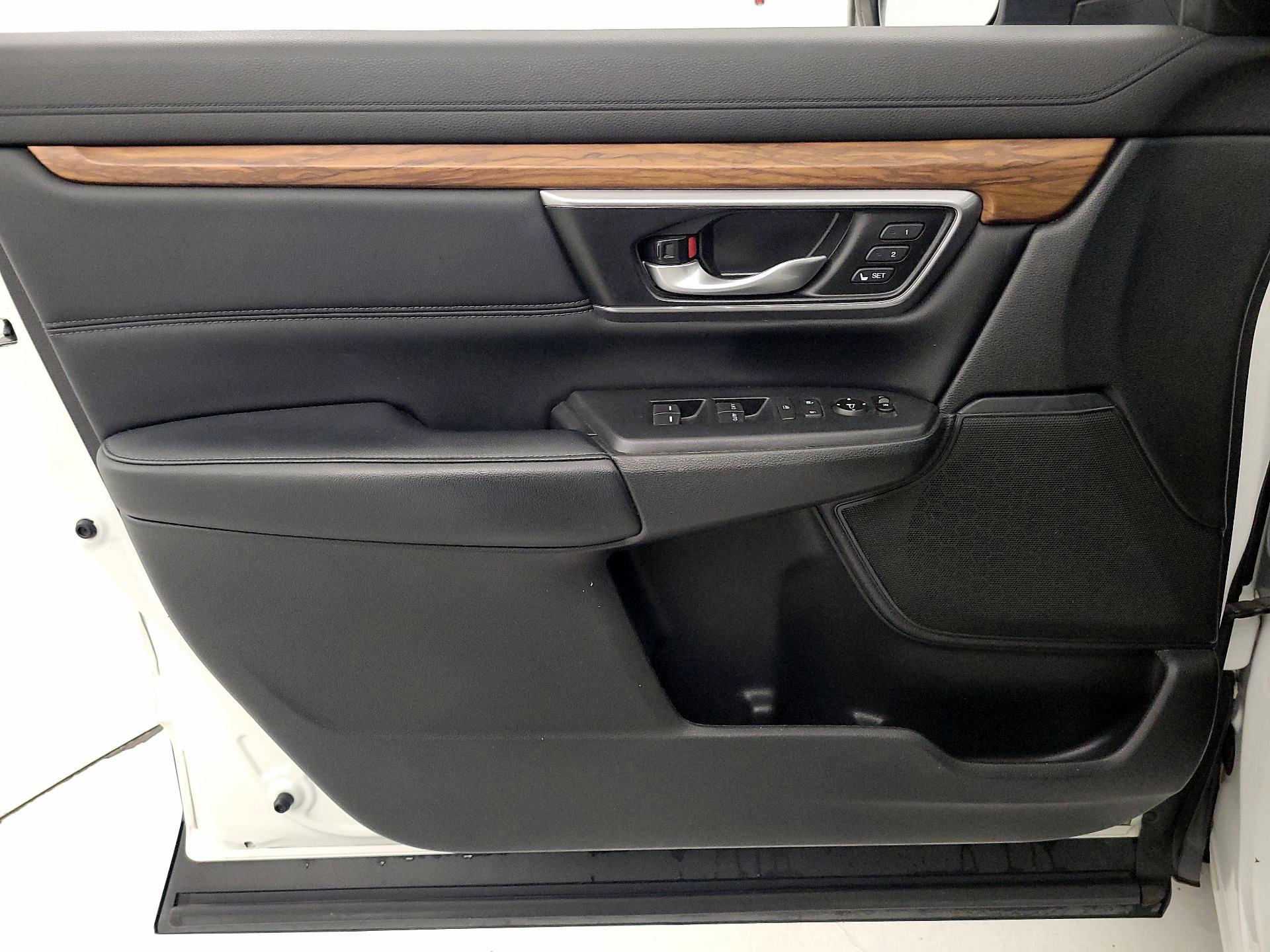 Thumbnail: 2019 Honda CR-V - 12