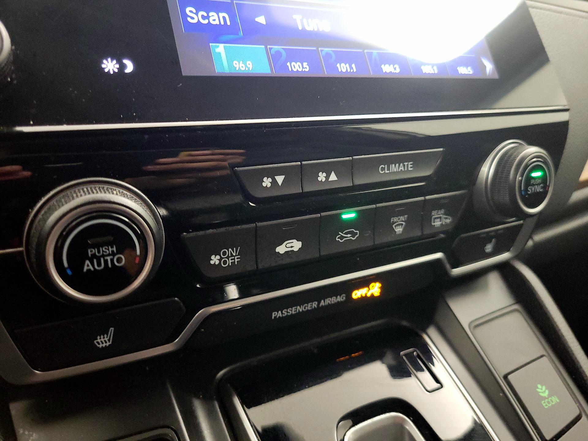 Thumbnail: 2019 Honda CR-V - 16