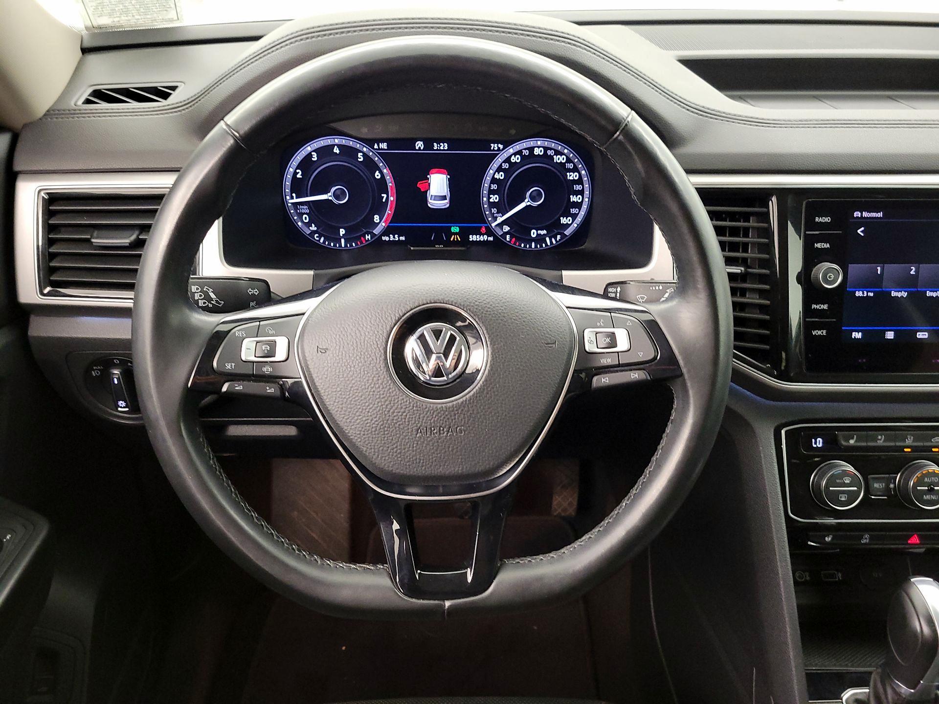 Thumbnail: 2019 Volkswagen Atlas - 10