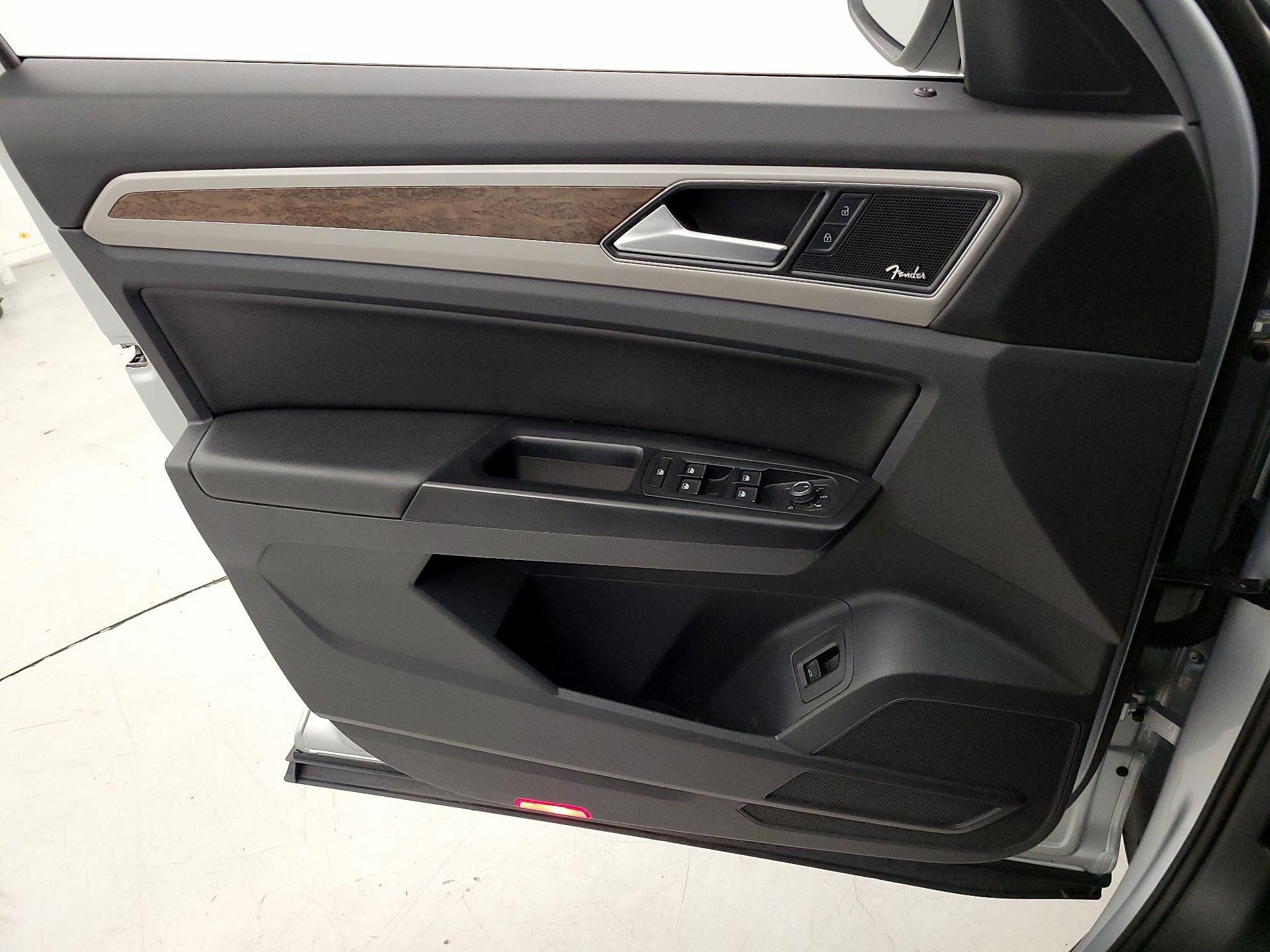 Thumbnail: 2019 Volkswagen Atlas - 12