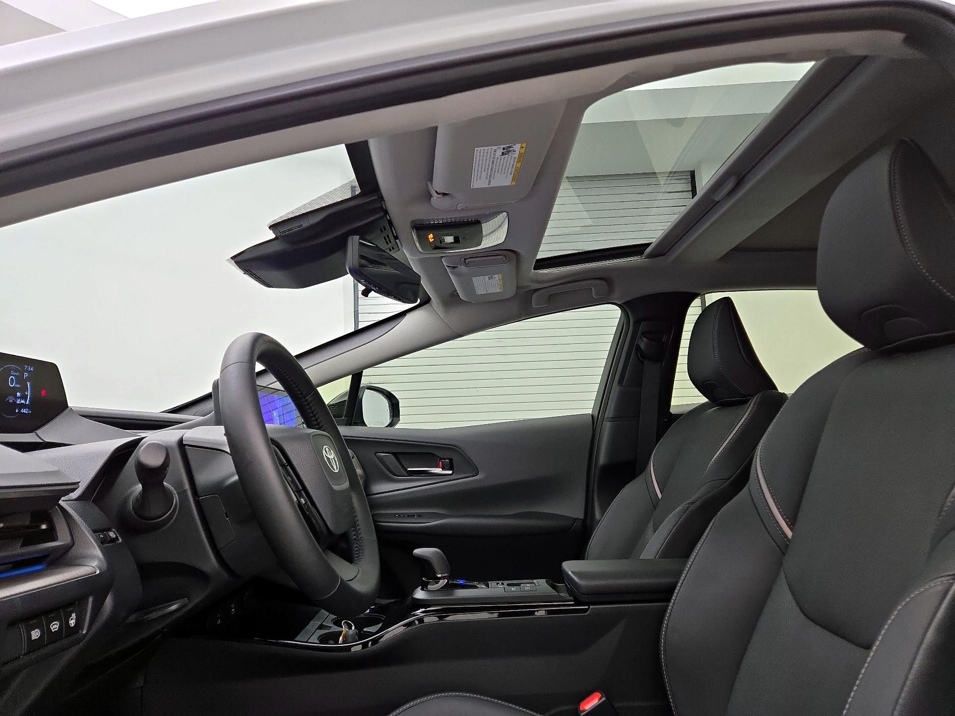 Thumbnail: 2024 Toyota Prius - 19