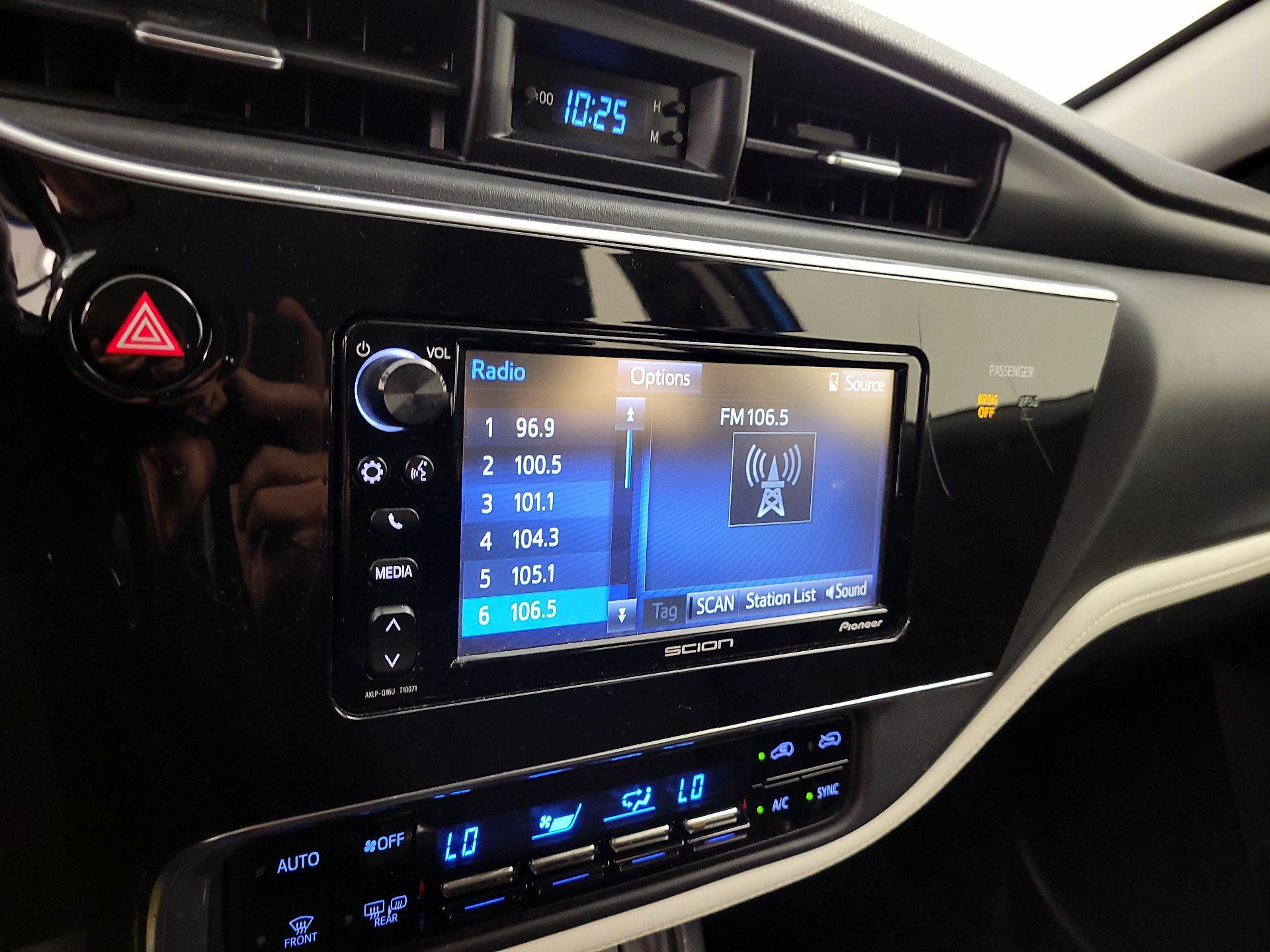 Thumbnail: 2016 Scion iM - 14
