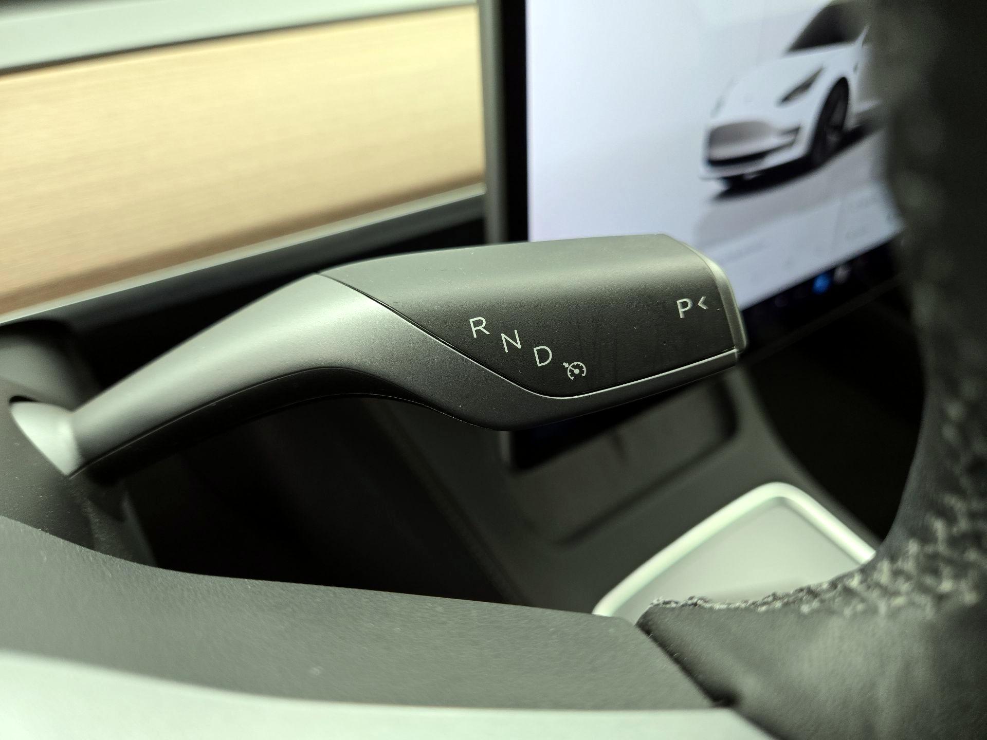 Thumbnail: 2023 Tesla Model 3 - 16