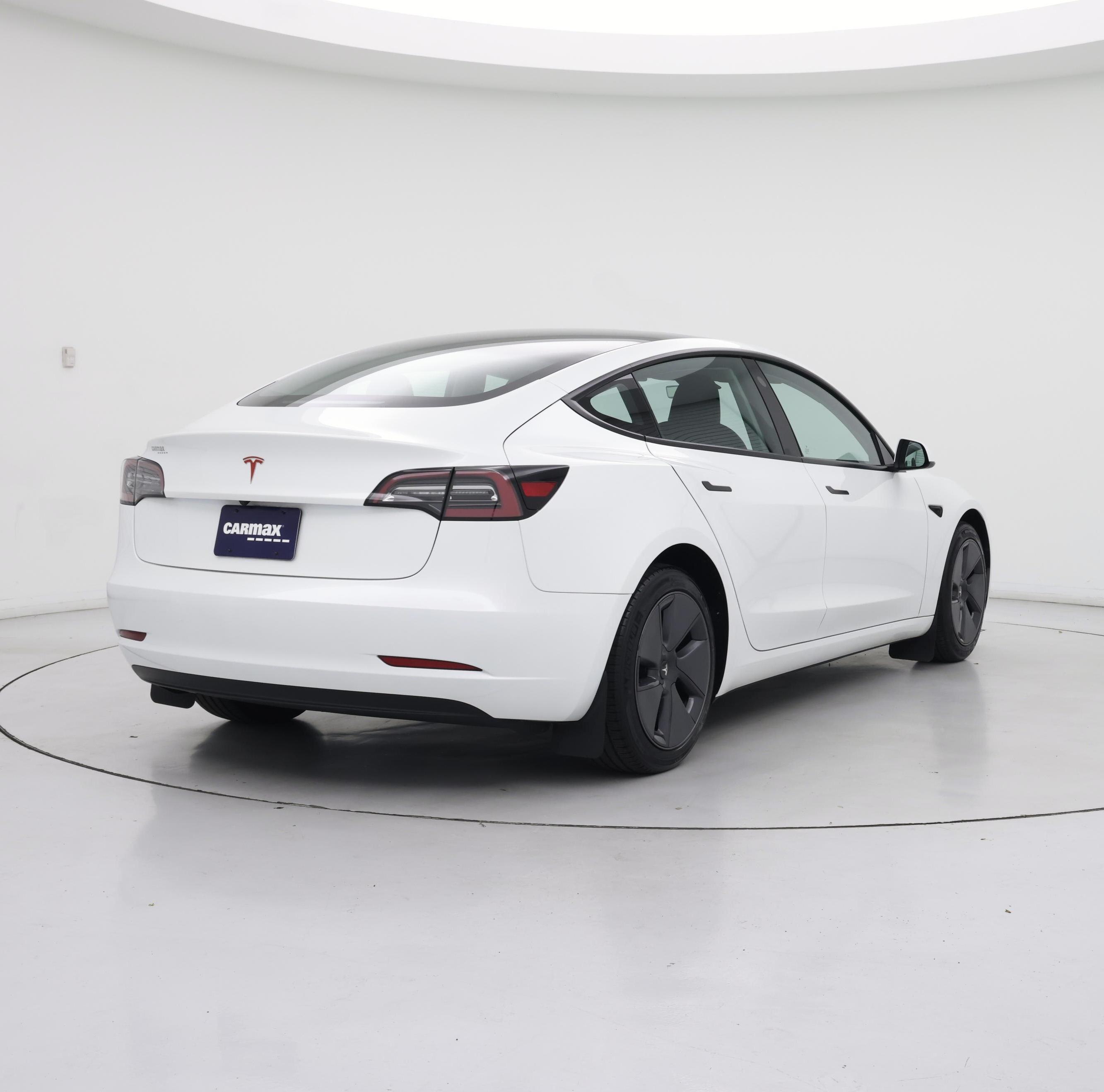 Thumbnail: 2023 Tesla Model 3 - 8