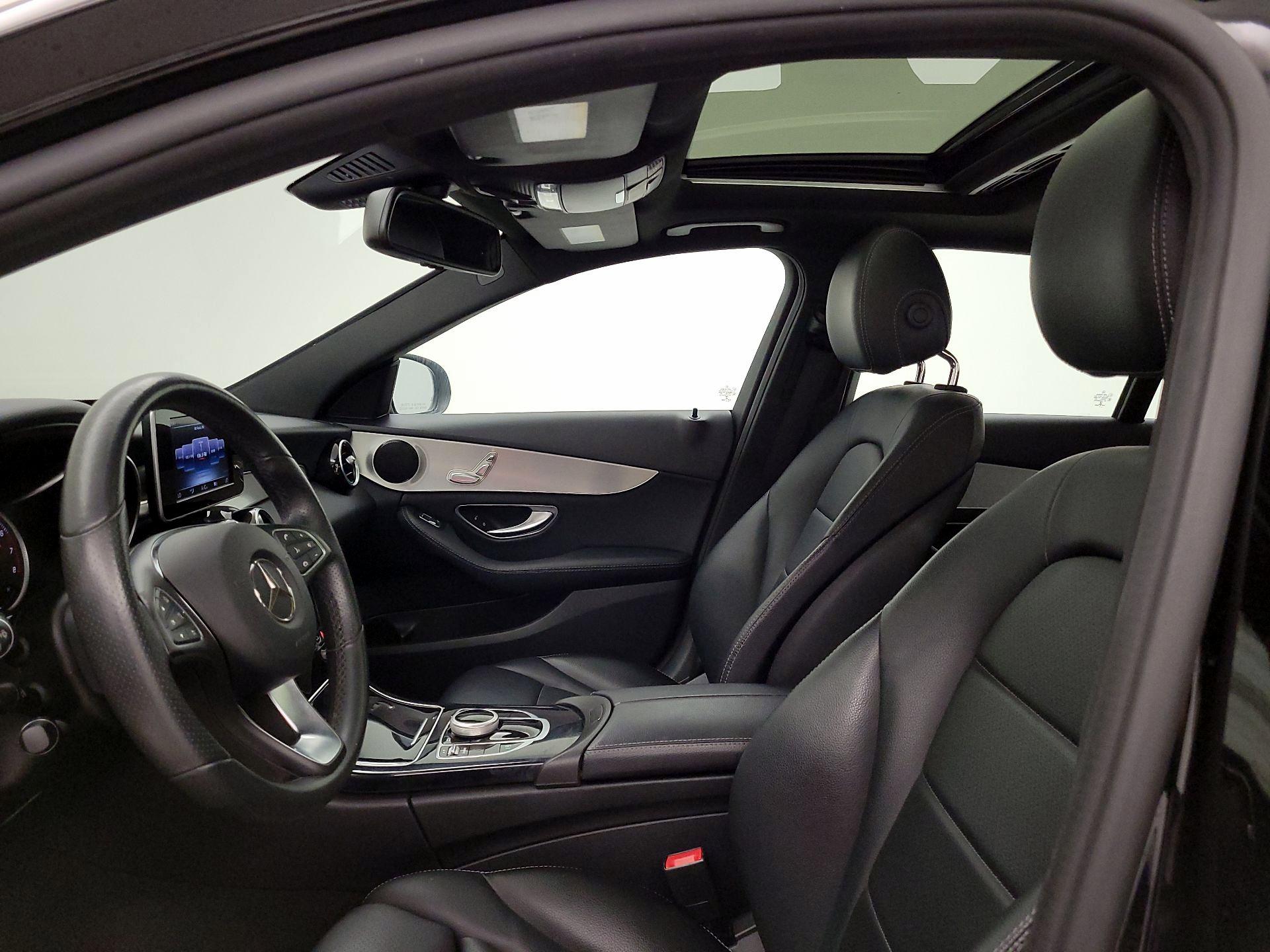 Thumbnail: 2018 Mercedes-Benz C-Class - 18