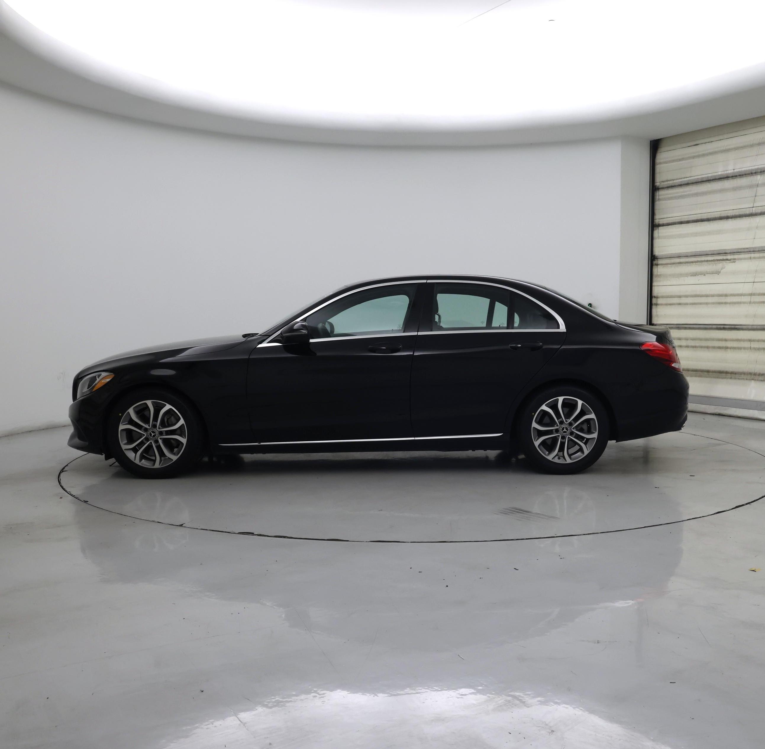 Thumbnail: 2018 Mercedes-Benz C-Class - 3