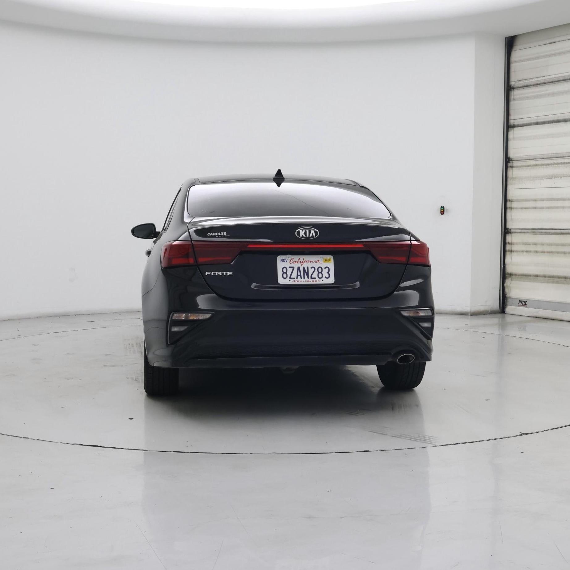 Thumbnail: 2020 Kia Forte - 6