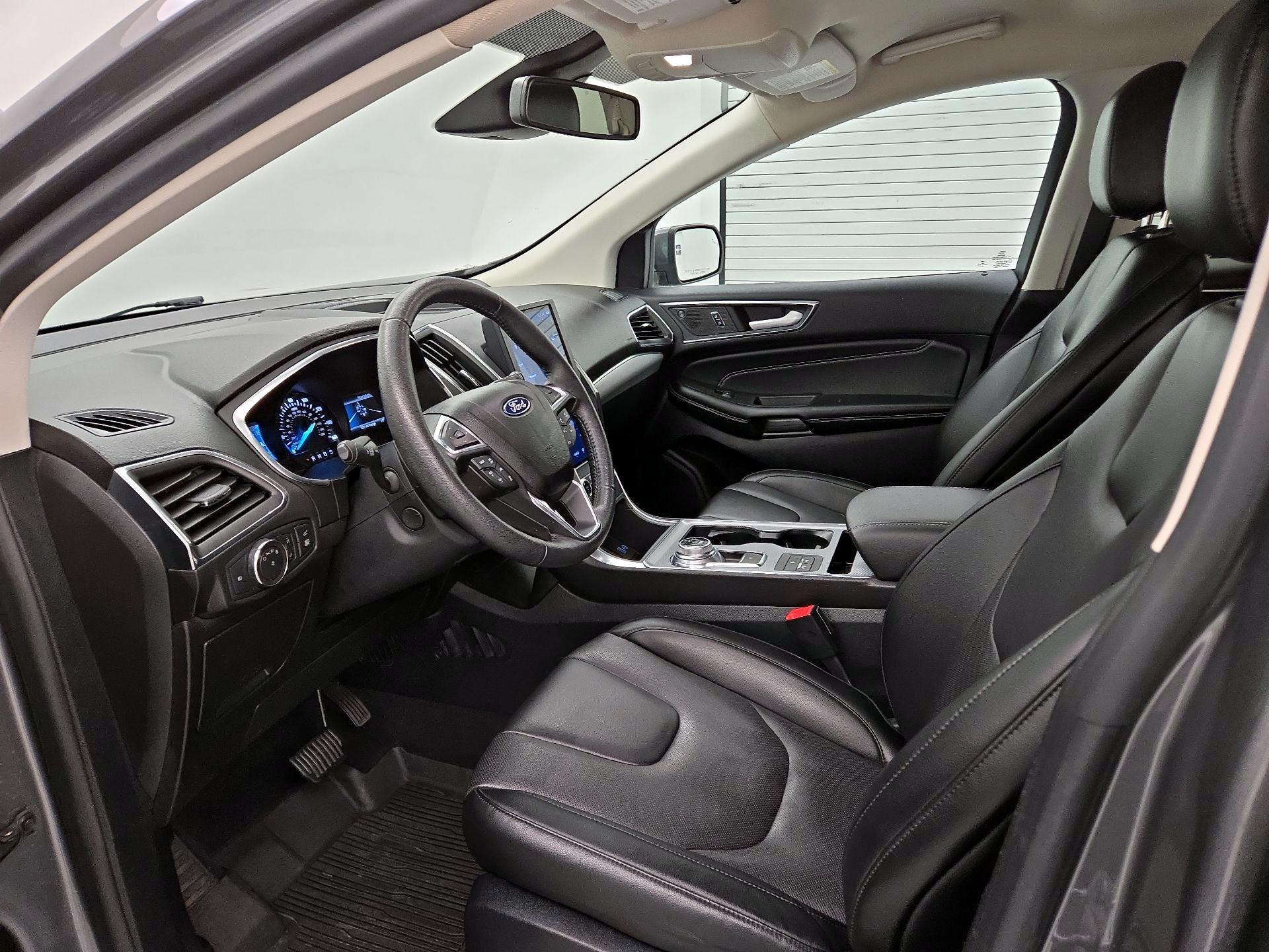 Thumbnail: 2021 Ford Edge - 11