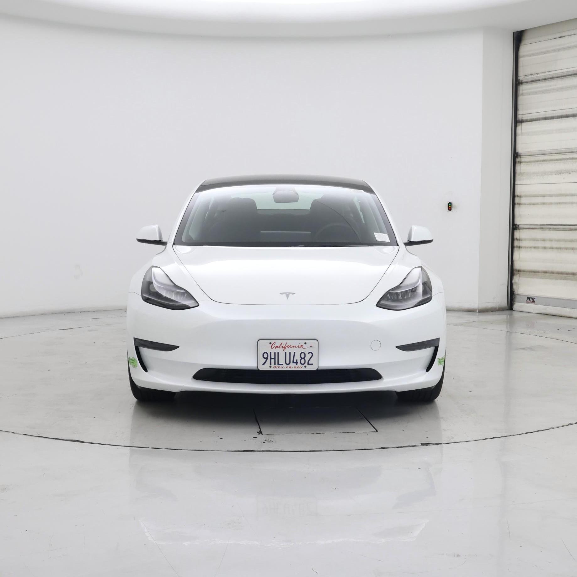 Thumbnail: 2023 Tesla Model 3 - 5