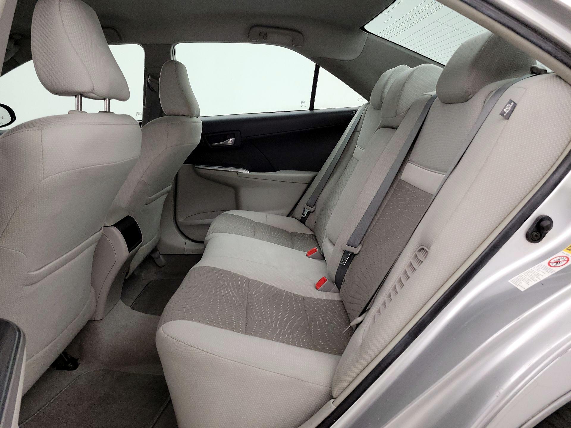 Thumbnail: 2014 Toyota Camry - 19