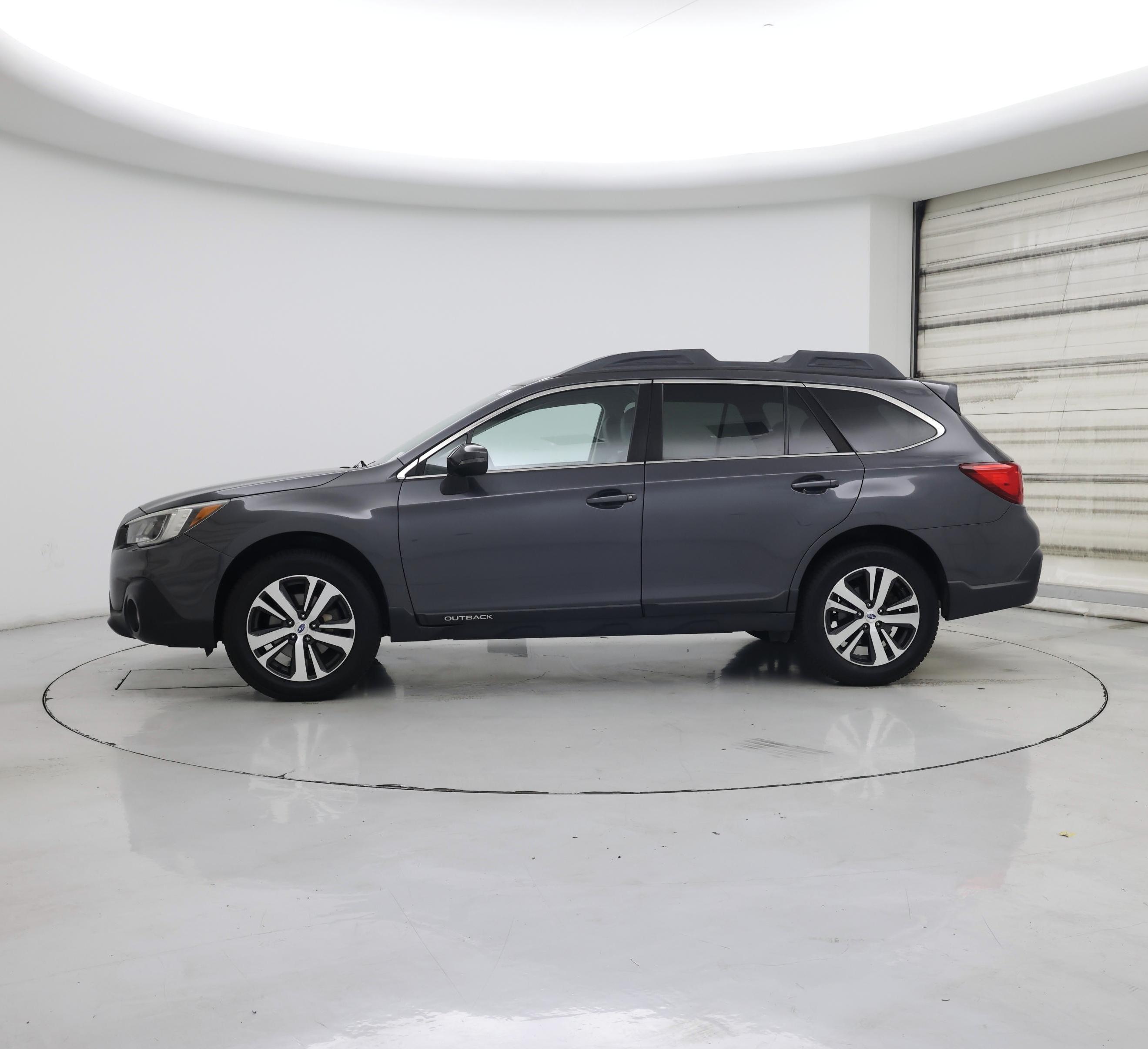 Thumbnail: 2019 Subaru Outback - 3