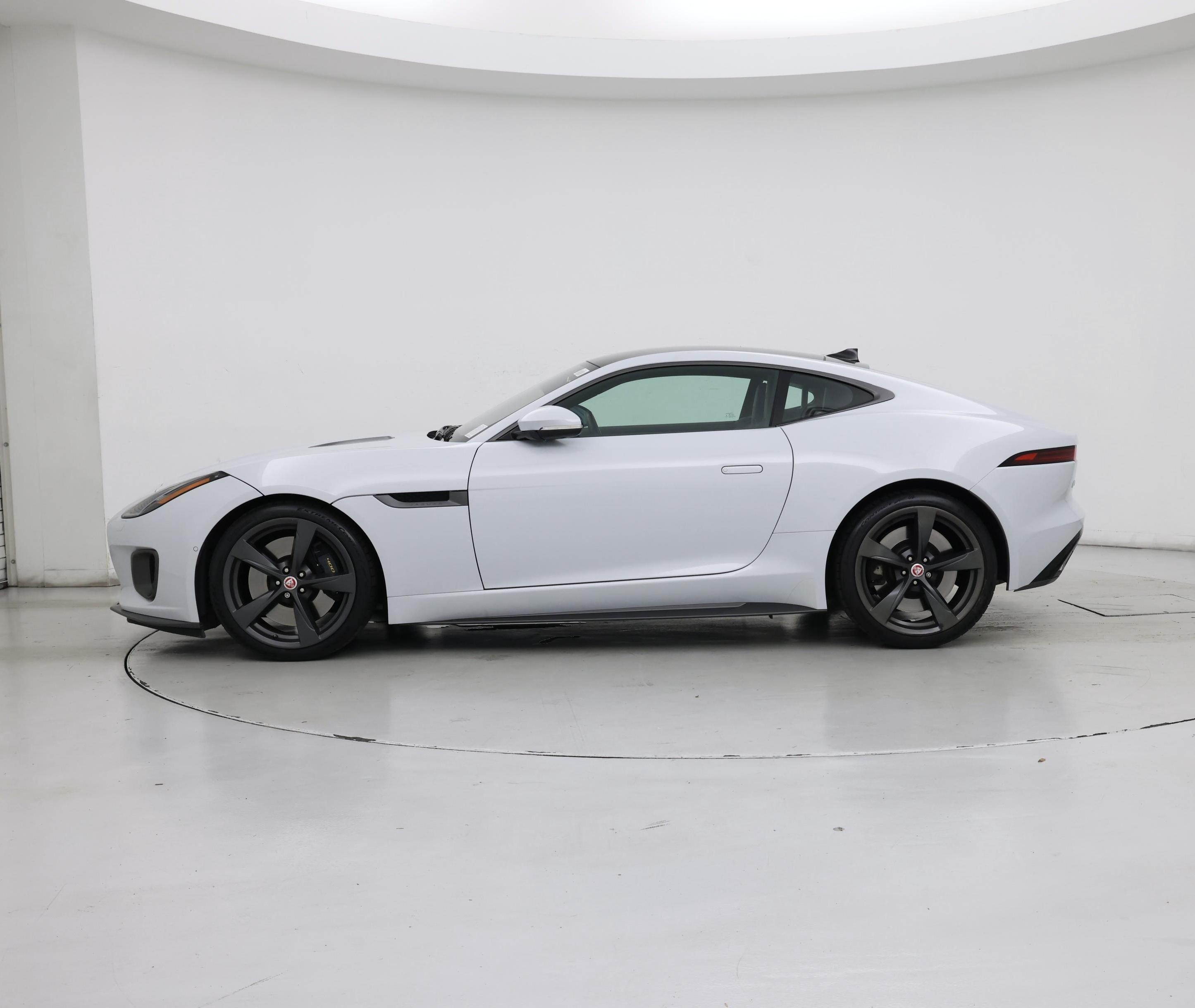 Thumbnail: 2018 Jaguar F-Type - 3