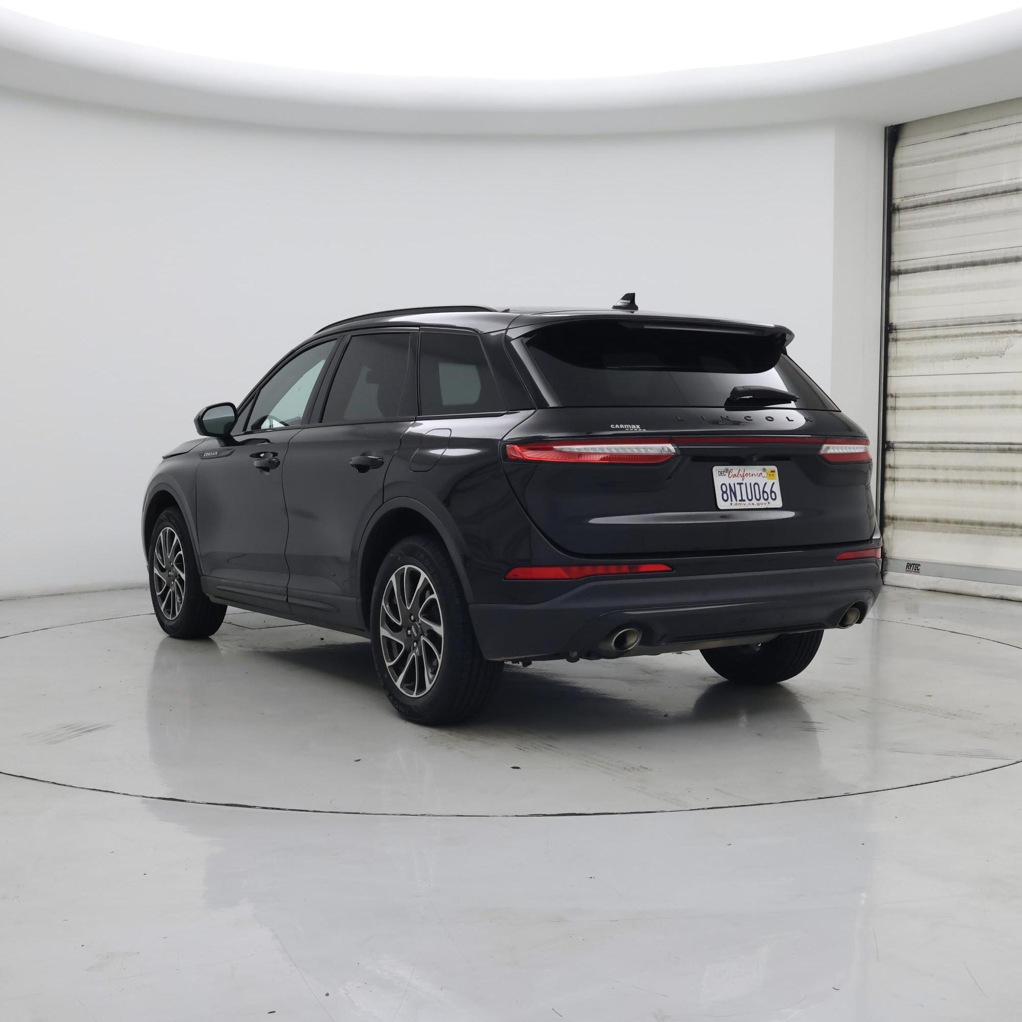 Thumbnail: 2020 Lincoln Corsair - 2