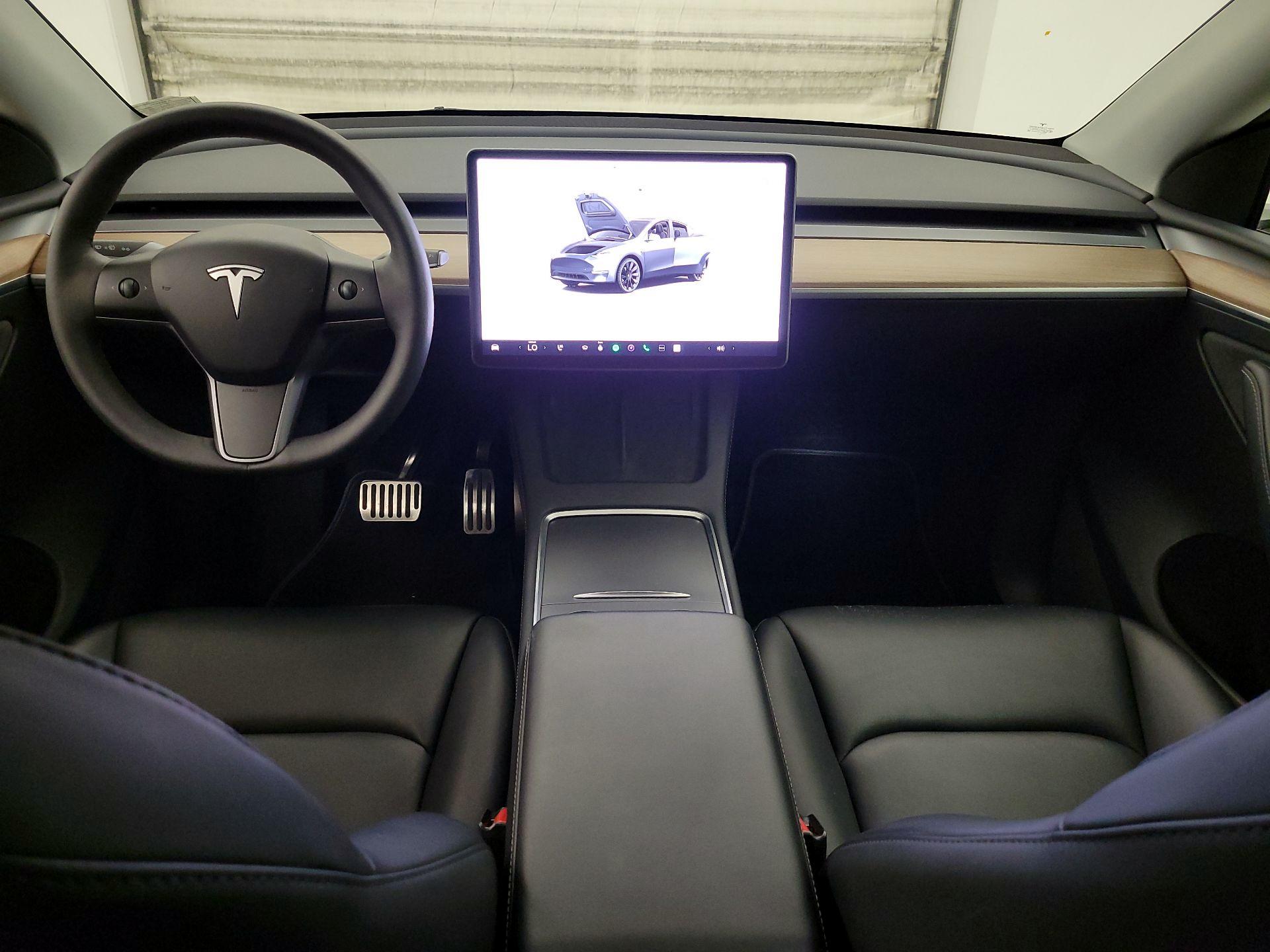 Thumbnail: 2023 Tesla Model Y - 9