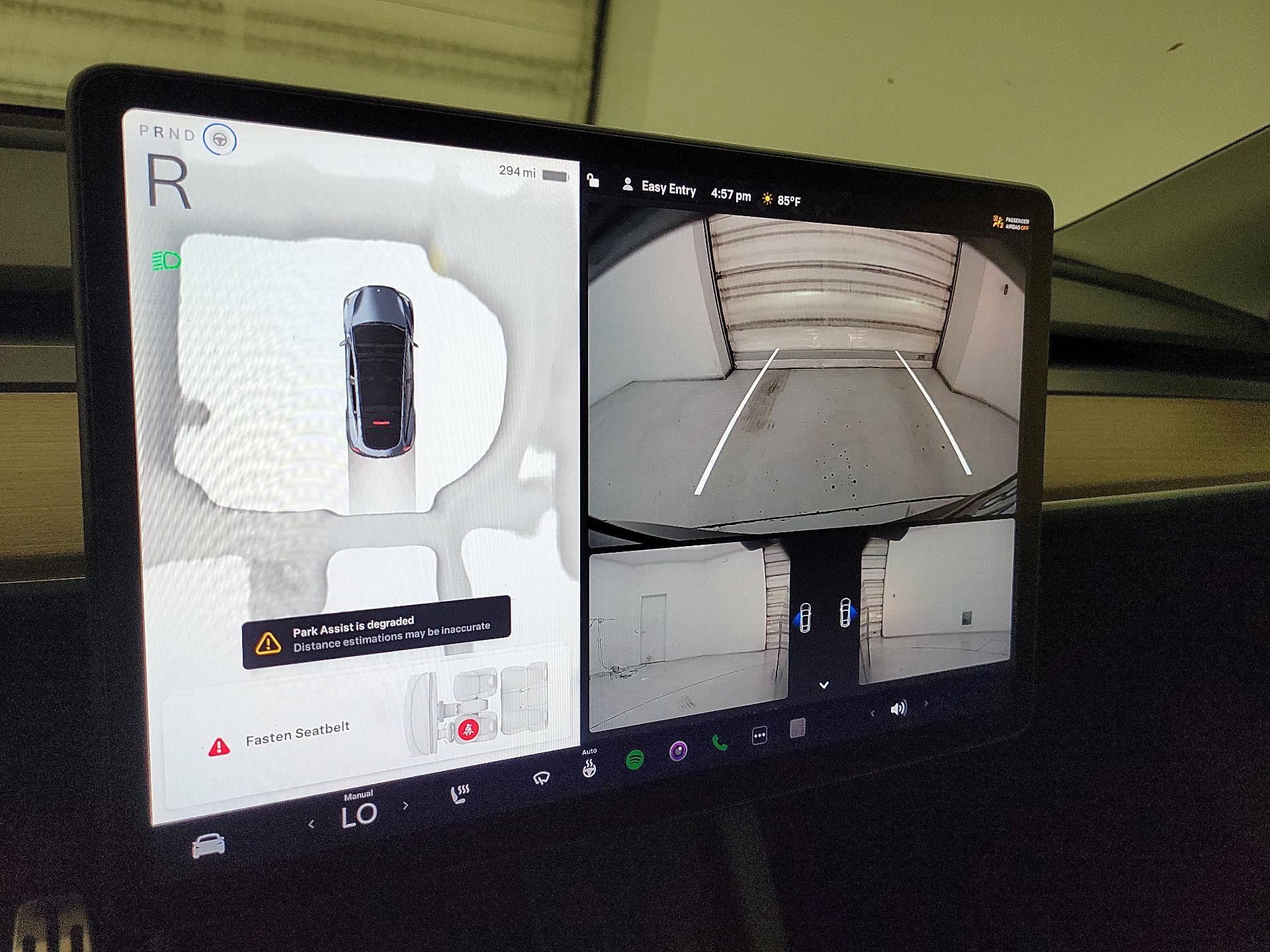 Thumbnail: 2023 Tesla Model Y - 14