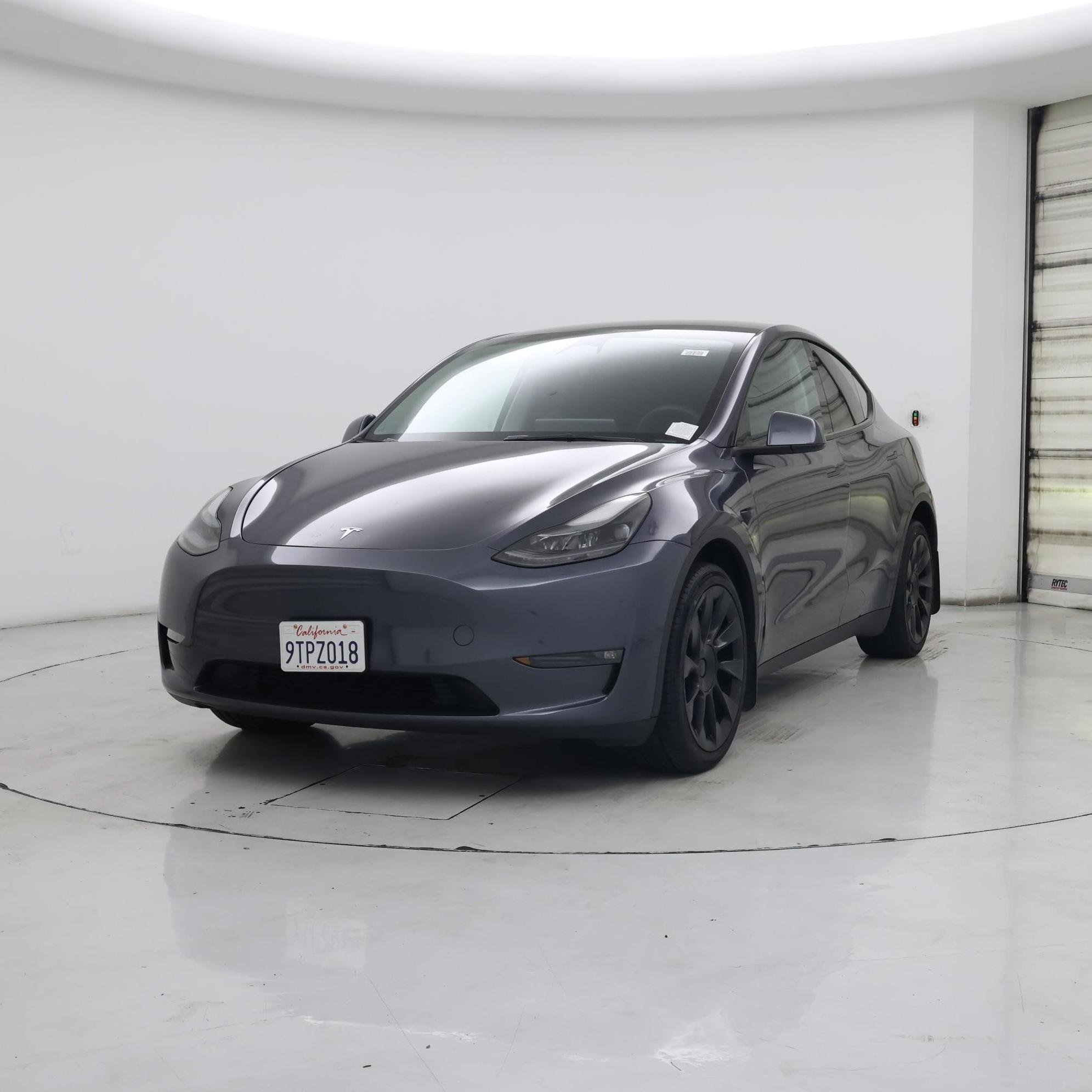 Thumbnail: 2023 Tesla Model Y - 4