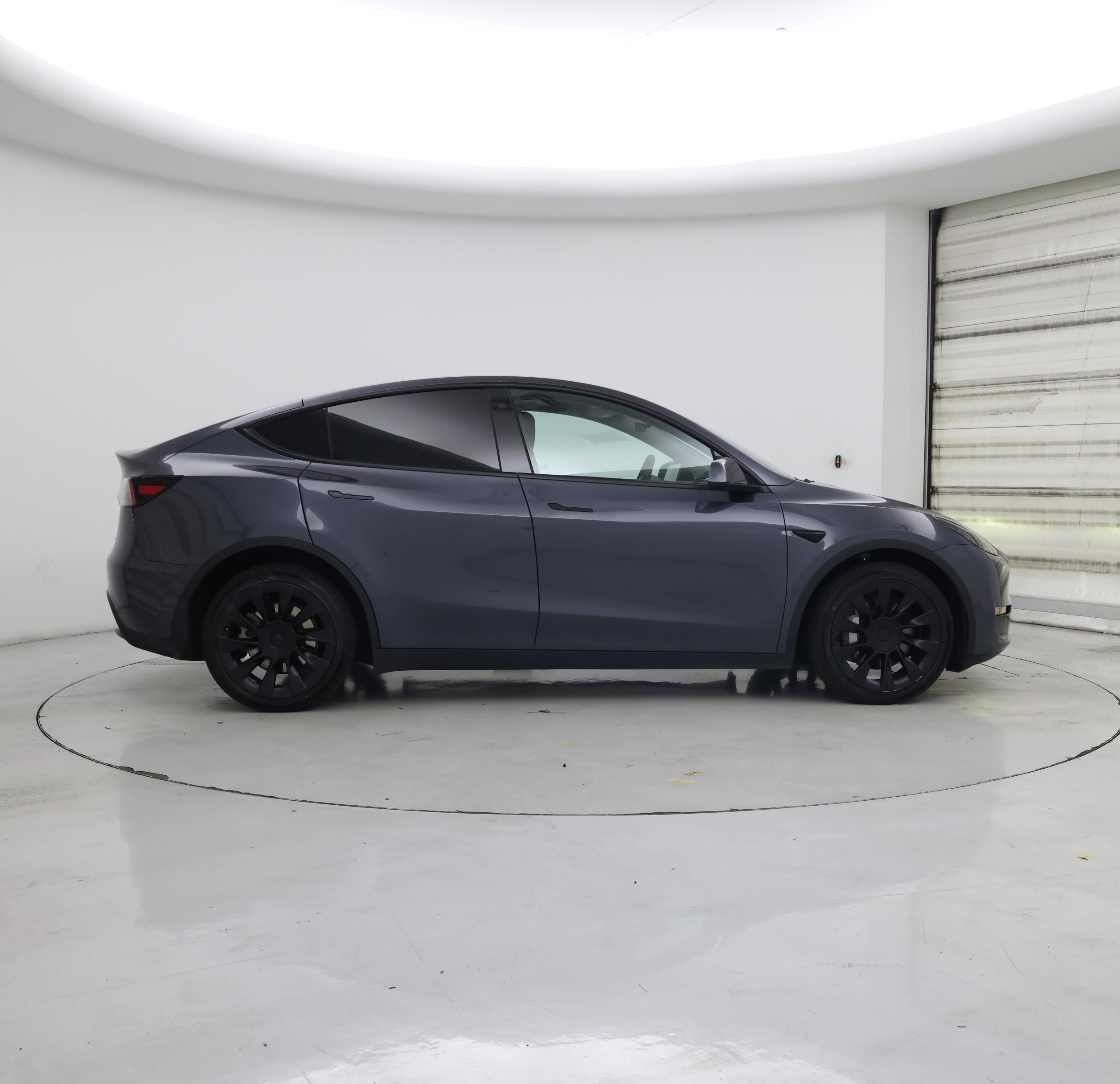 Thumbnail: 2023 Tesla Model Y - 7