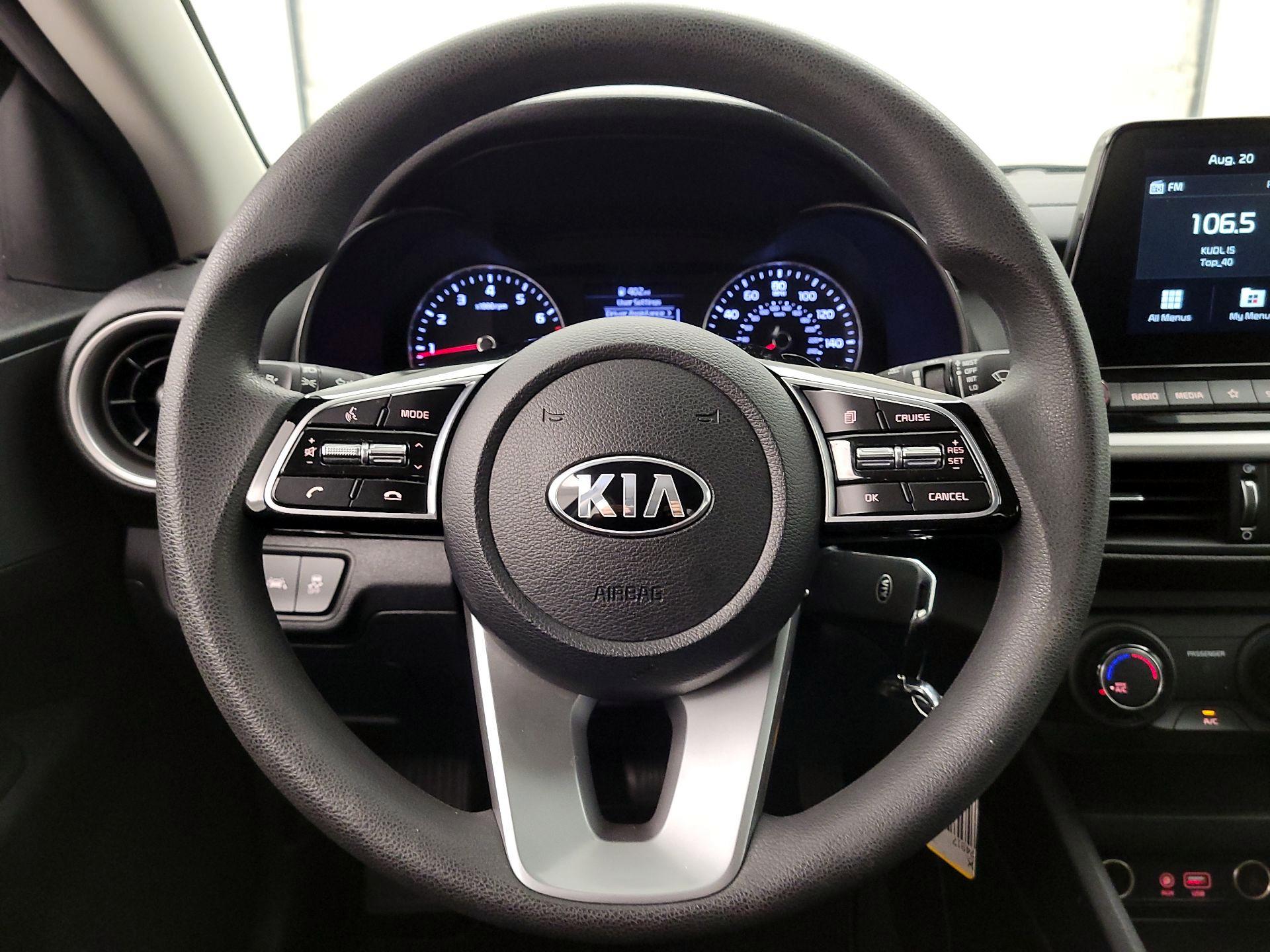 Thumbnail: 2021 Kia Forte - 10