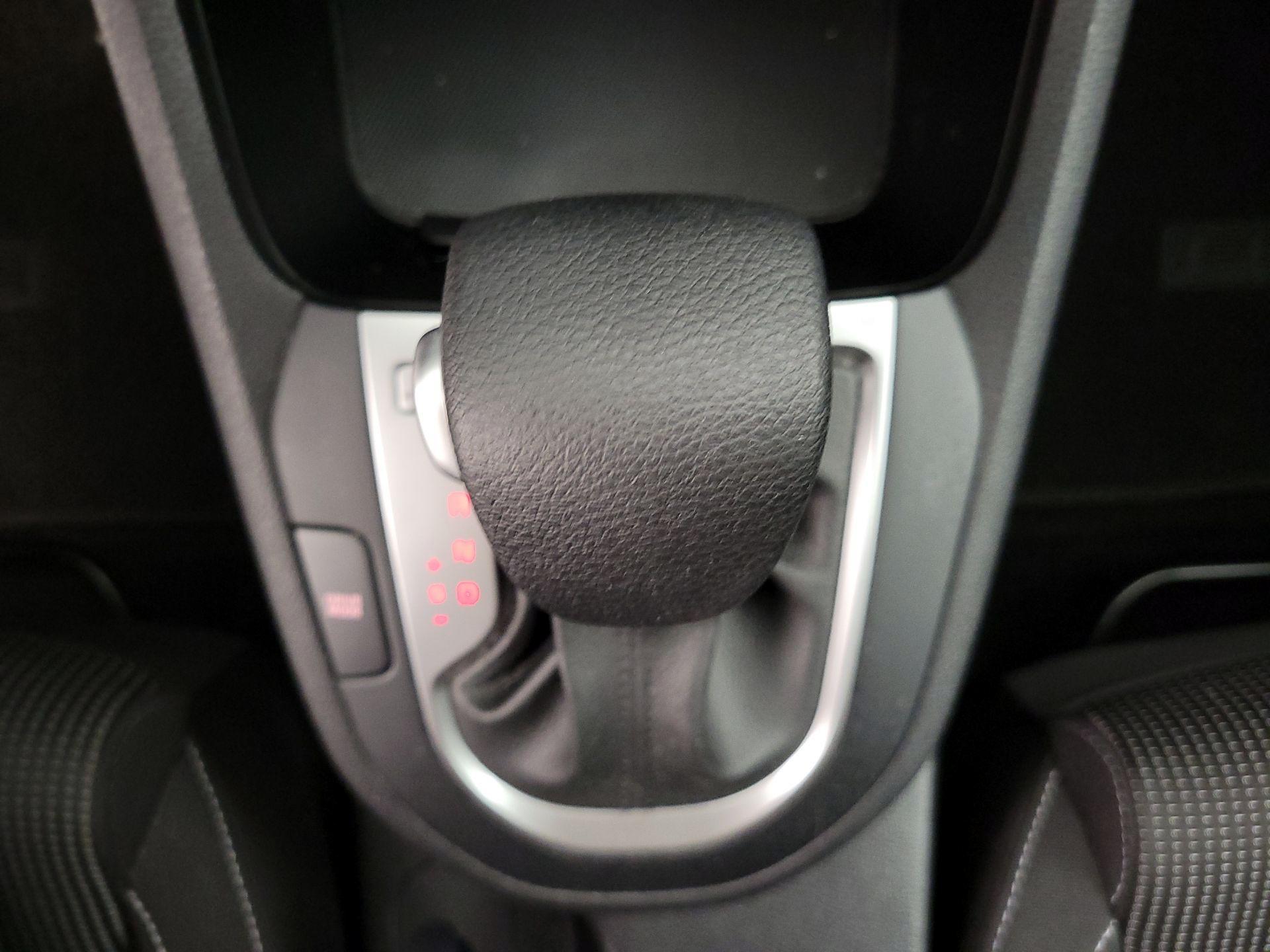Thumbnail: 2021 Kia Forte - 17