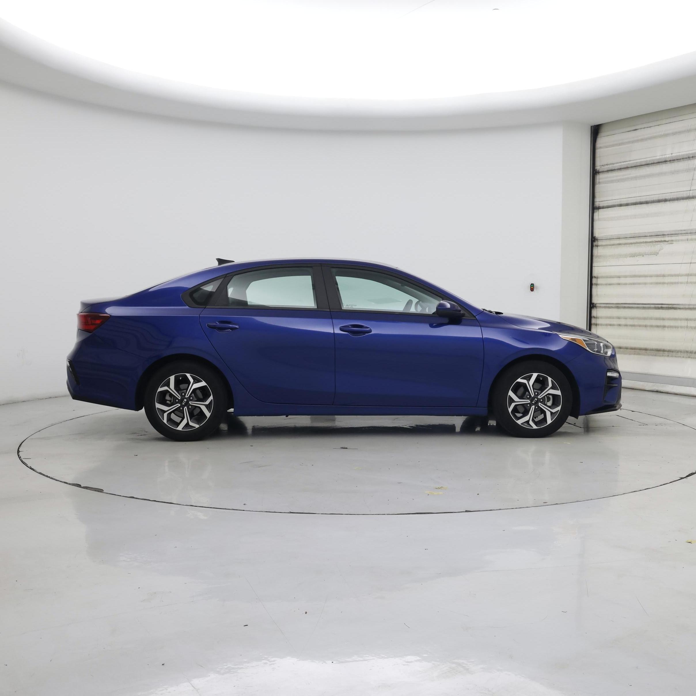 Thumbnail: 2021 Kia Forte - 7