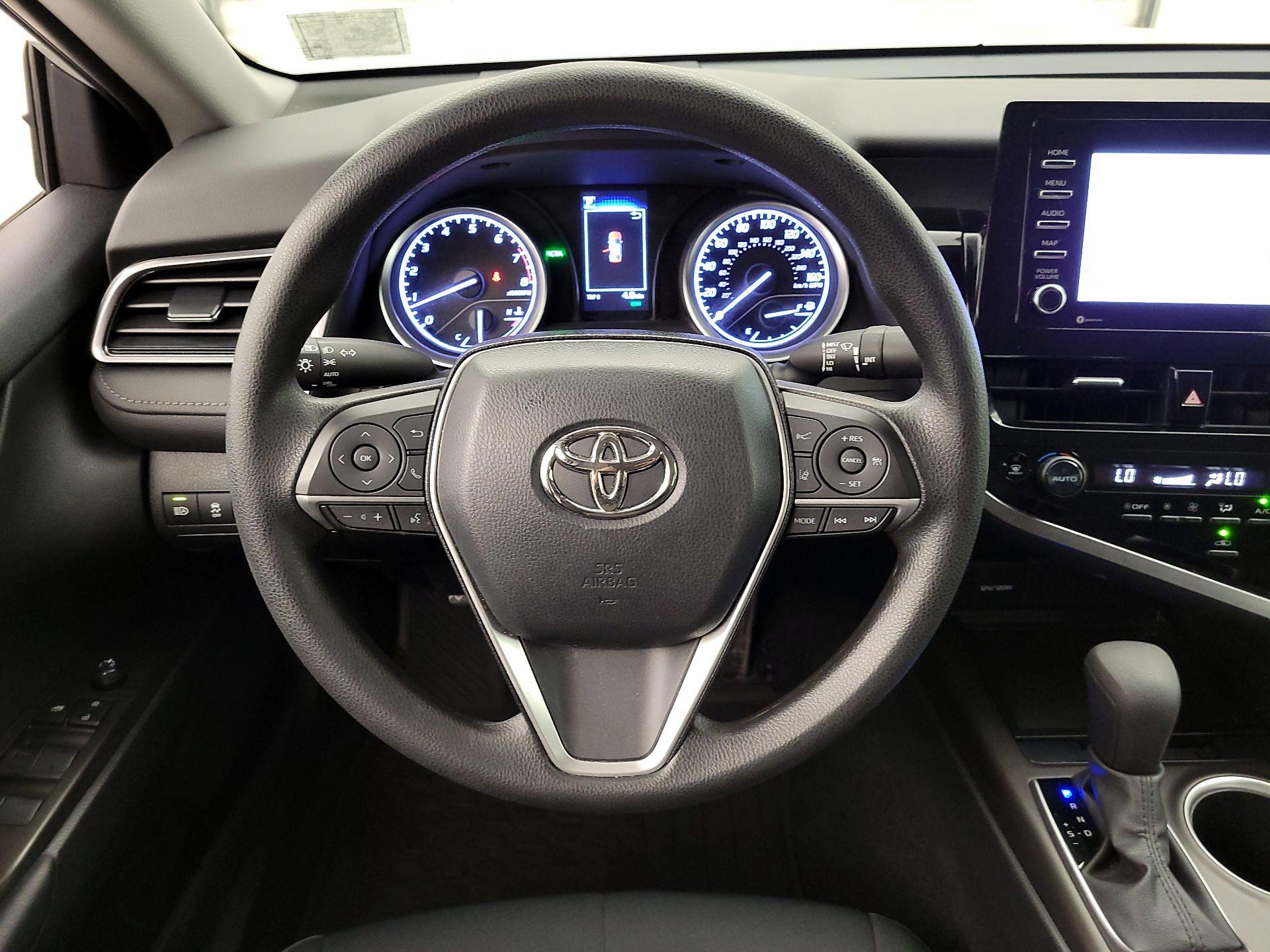 Thumbnail: 2023 Toyota Camry - 10