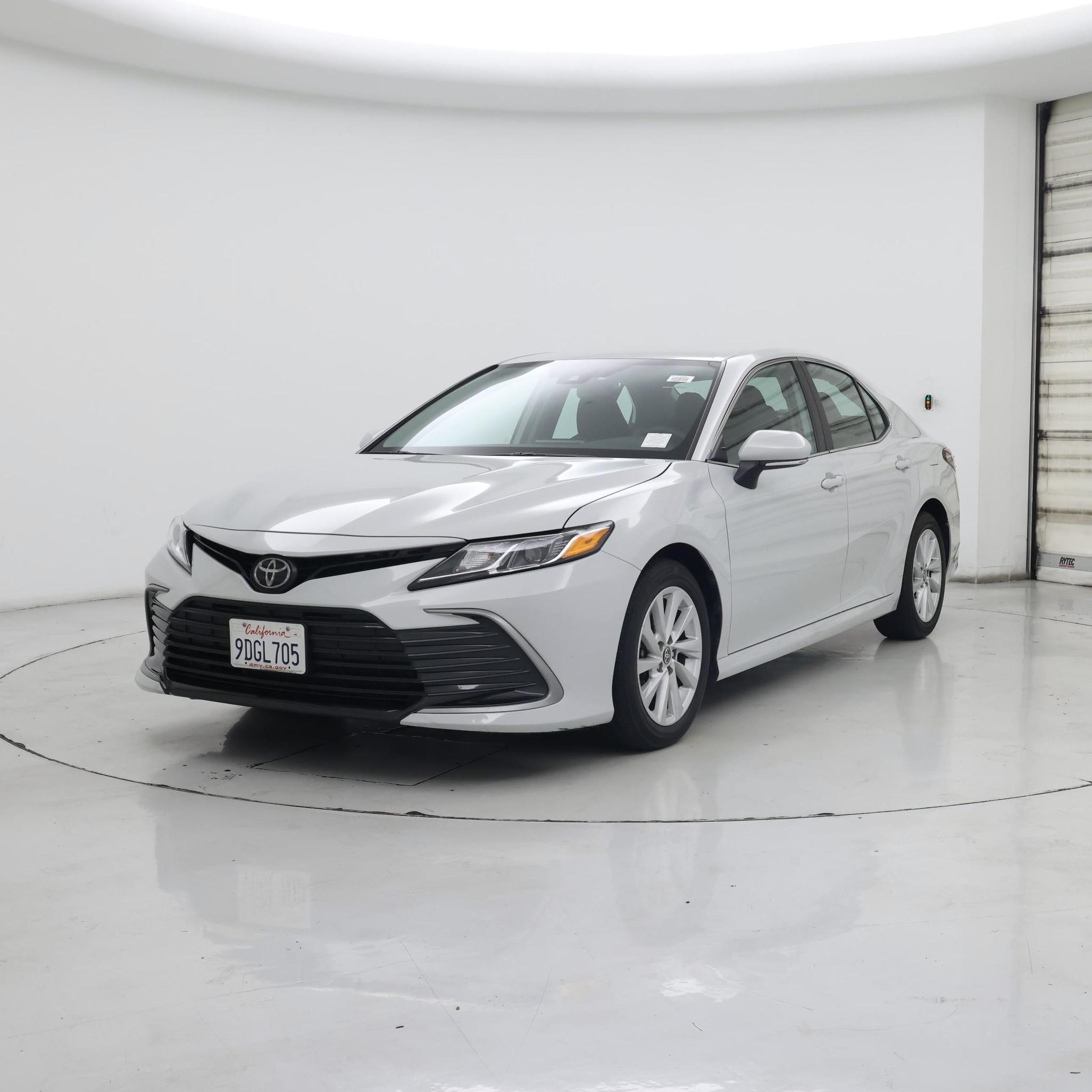 Thumbnail: 2023 Toyota Camry - 4
