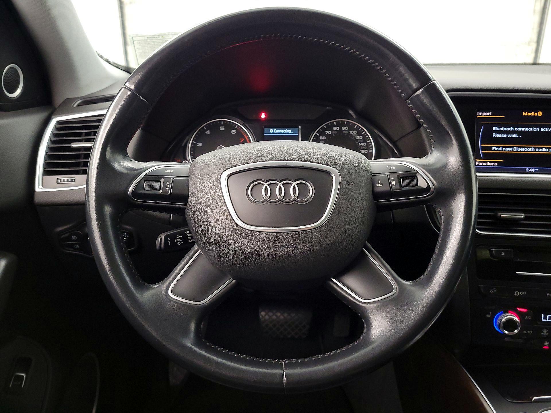 Thumbnail: 2016 Audi Q5 - 10