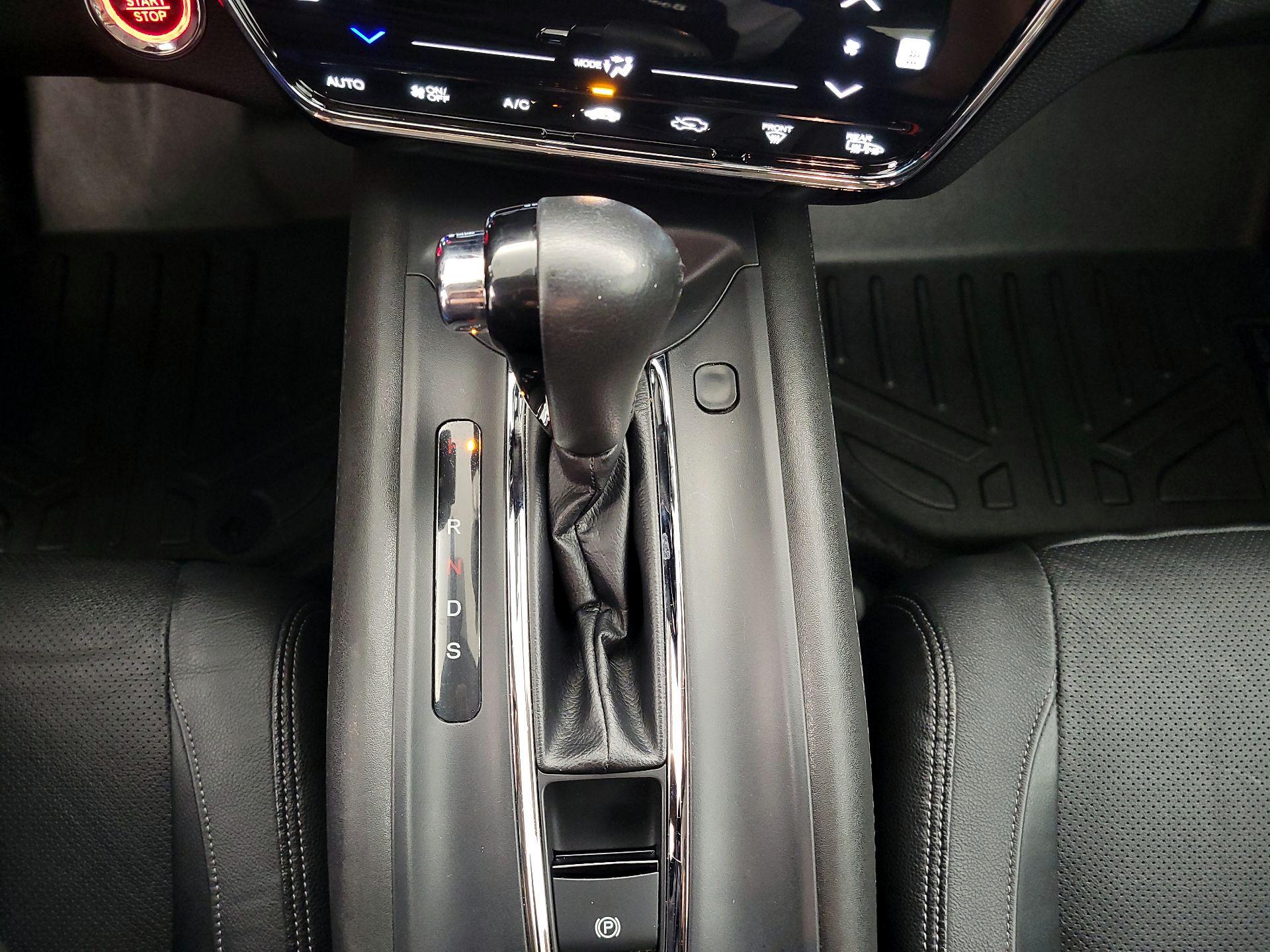 Thumbnail: 2021 Honda HR-V - 17
