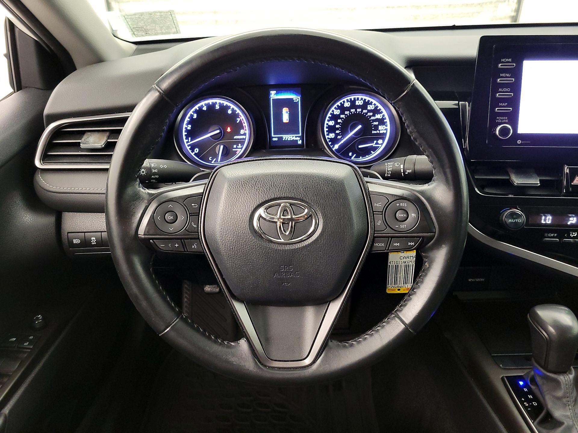 Thumbnail: 2021 Toyota Camry - 10