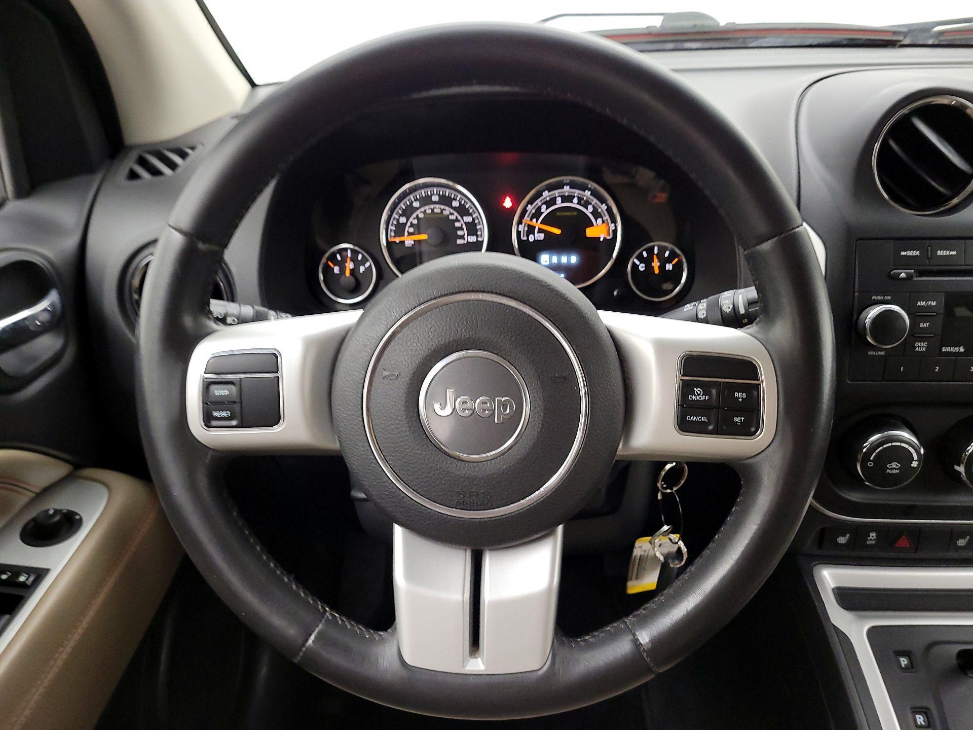 Thumbnail: 2015 Jeep Compass - 10