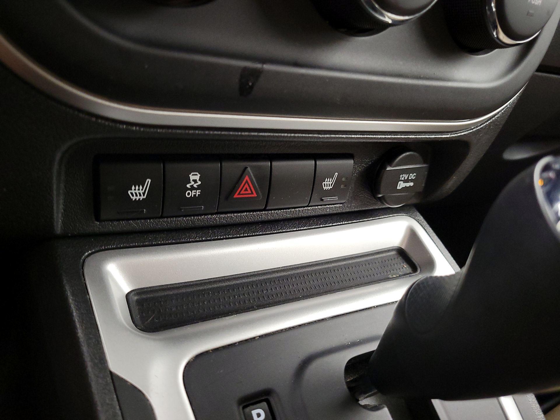 Thumbnail: 2015 Jeep Compass - 16