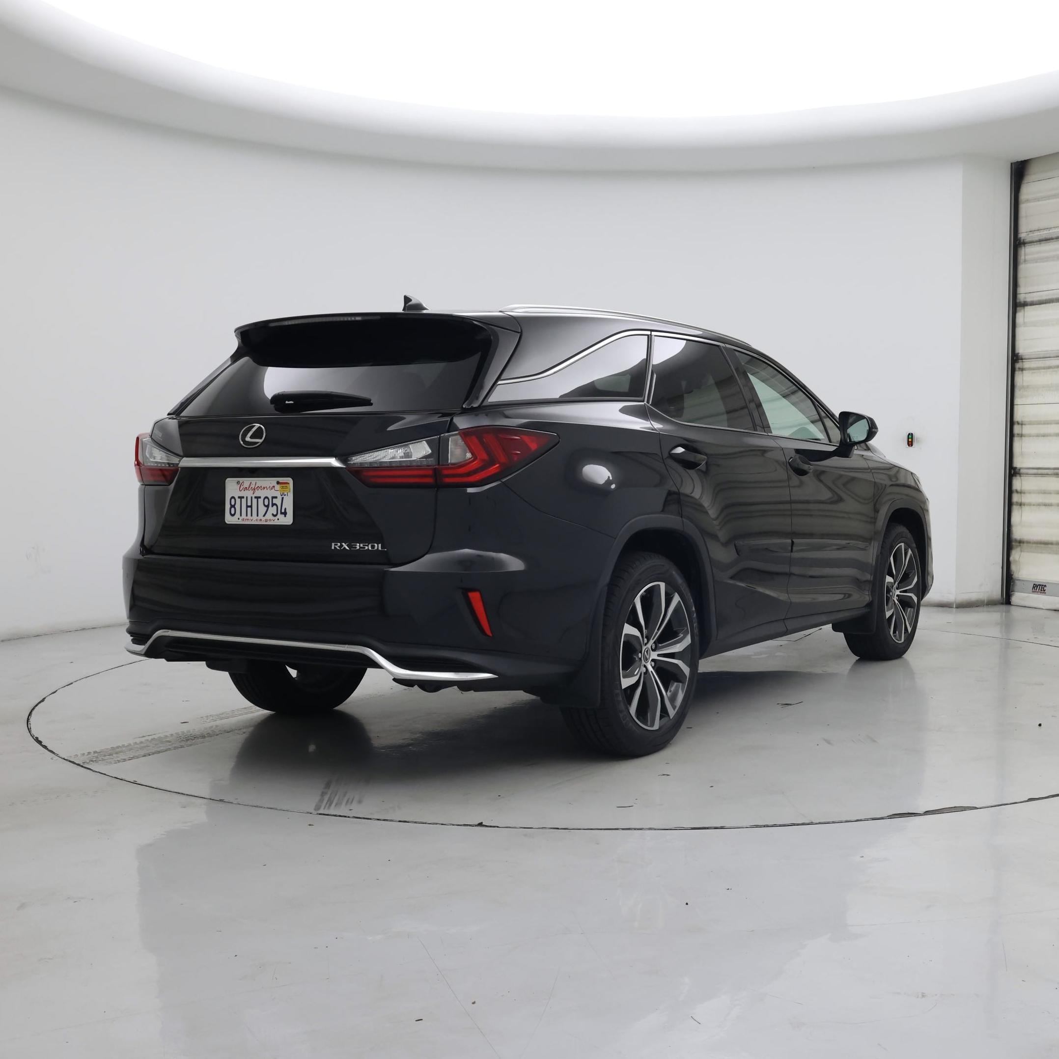 Thumbnail: 2020 Lexus RX - 8