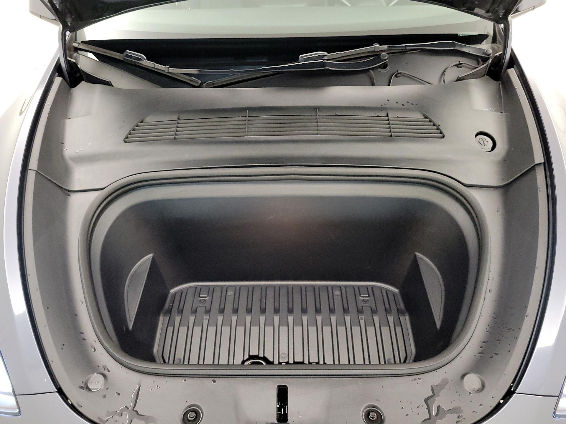 Thumbnail: 2023 Tesla Model Y - 20