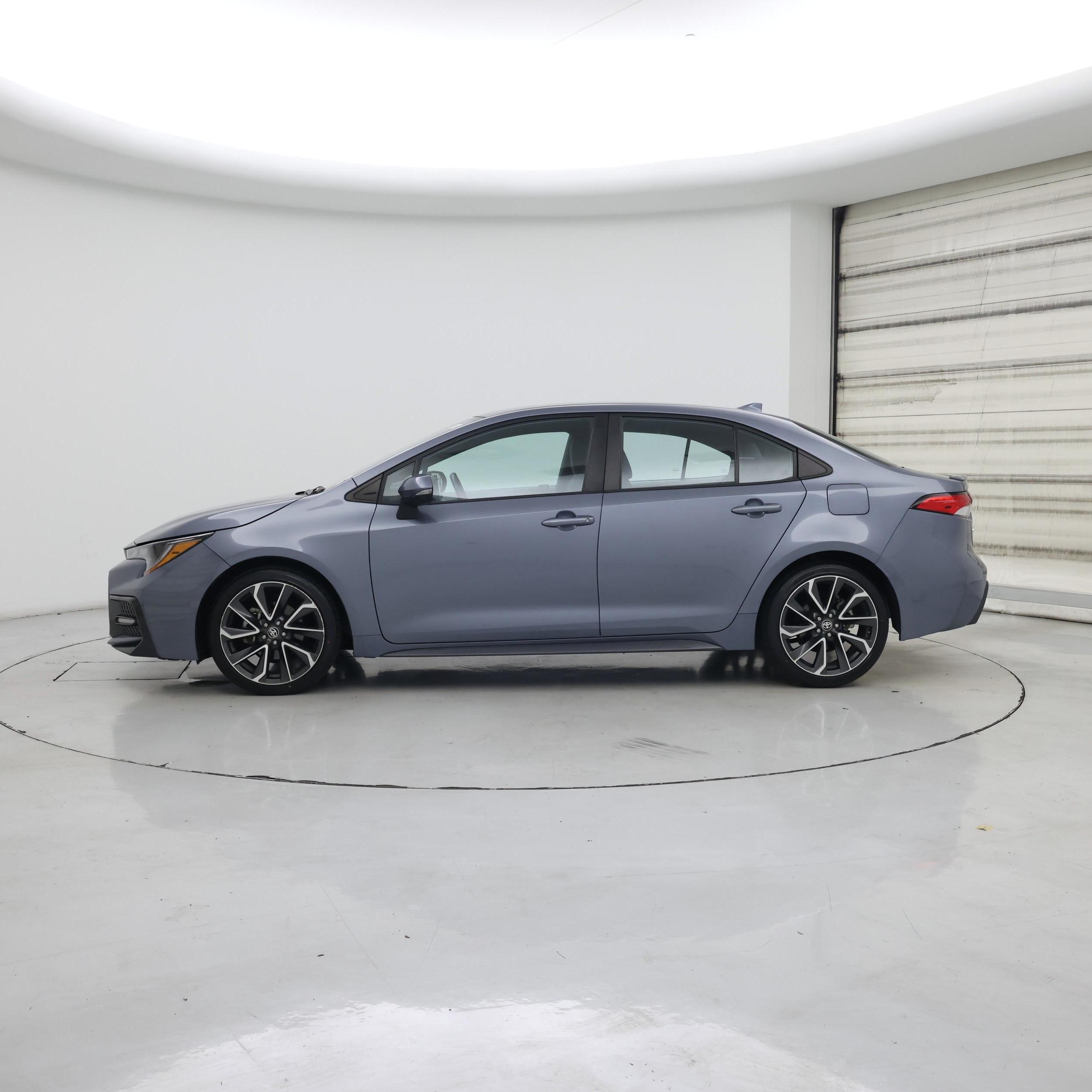 Thumbnail: 2022 Toyota Corolla - 3