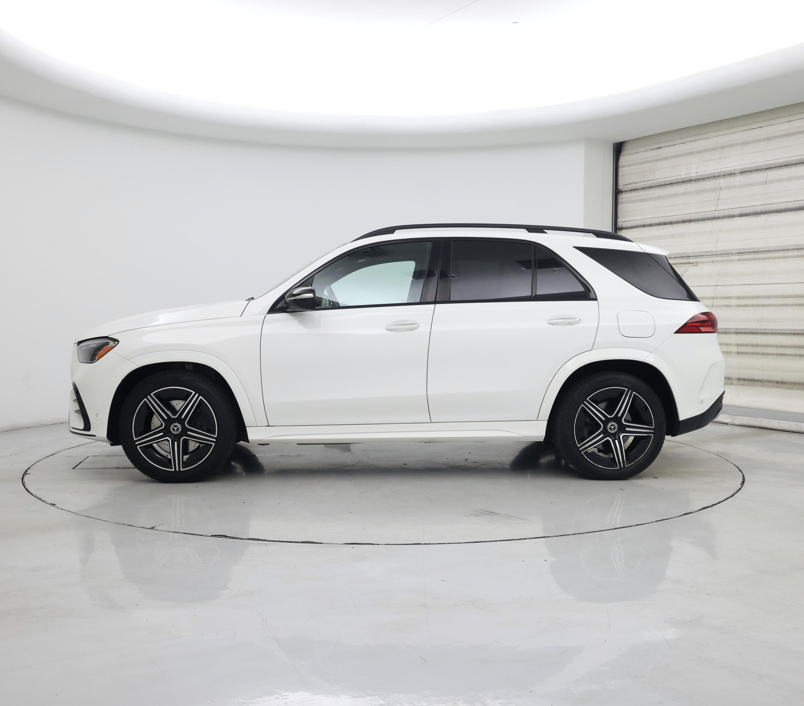 Thumbnail: 2024 Mercedes-Benz GLE - 3