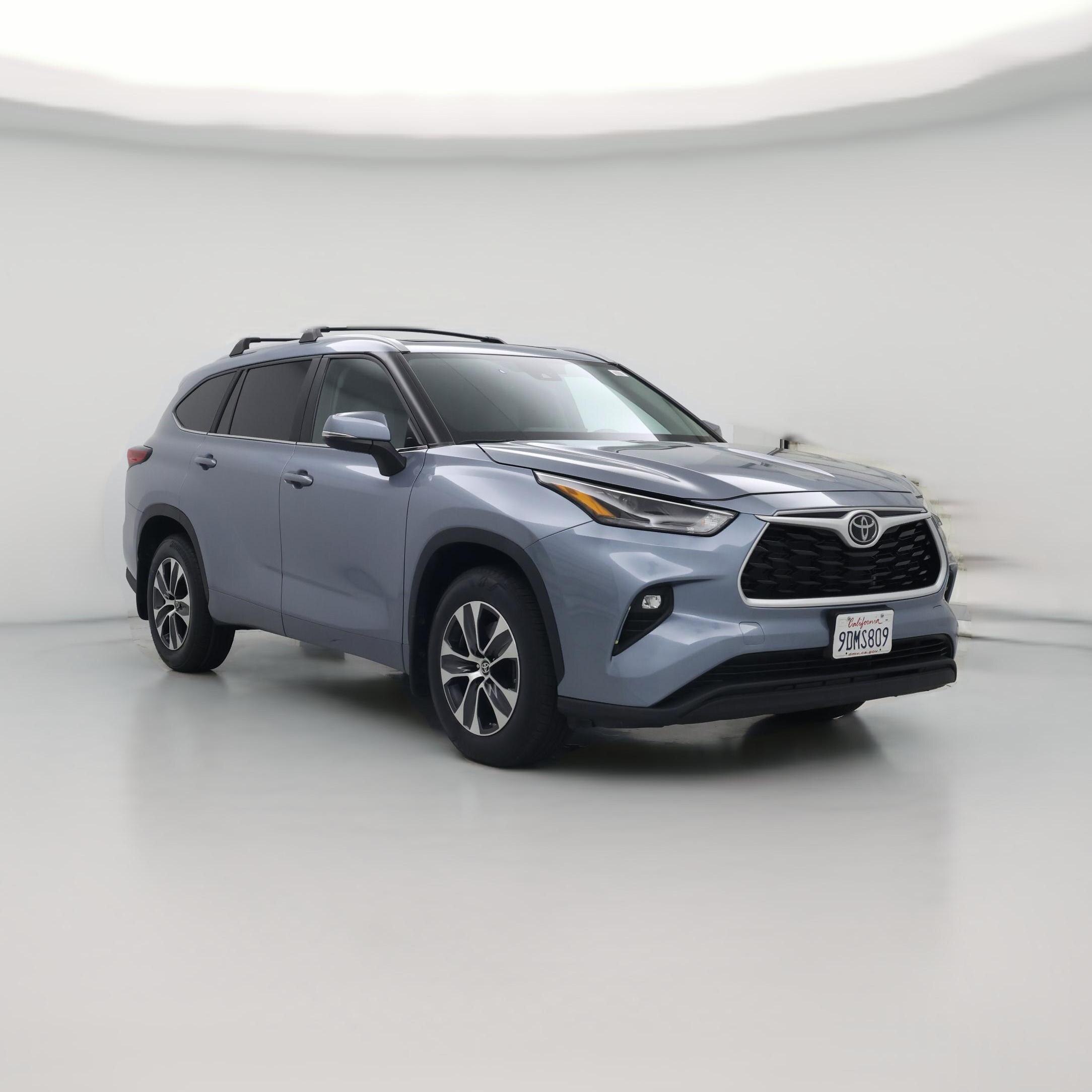 Thumbnail: 2023 Toyota Highlander - 1
