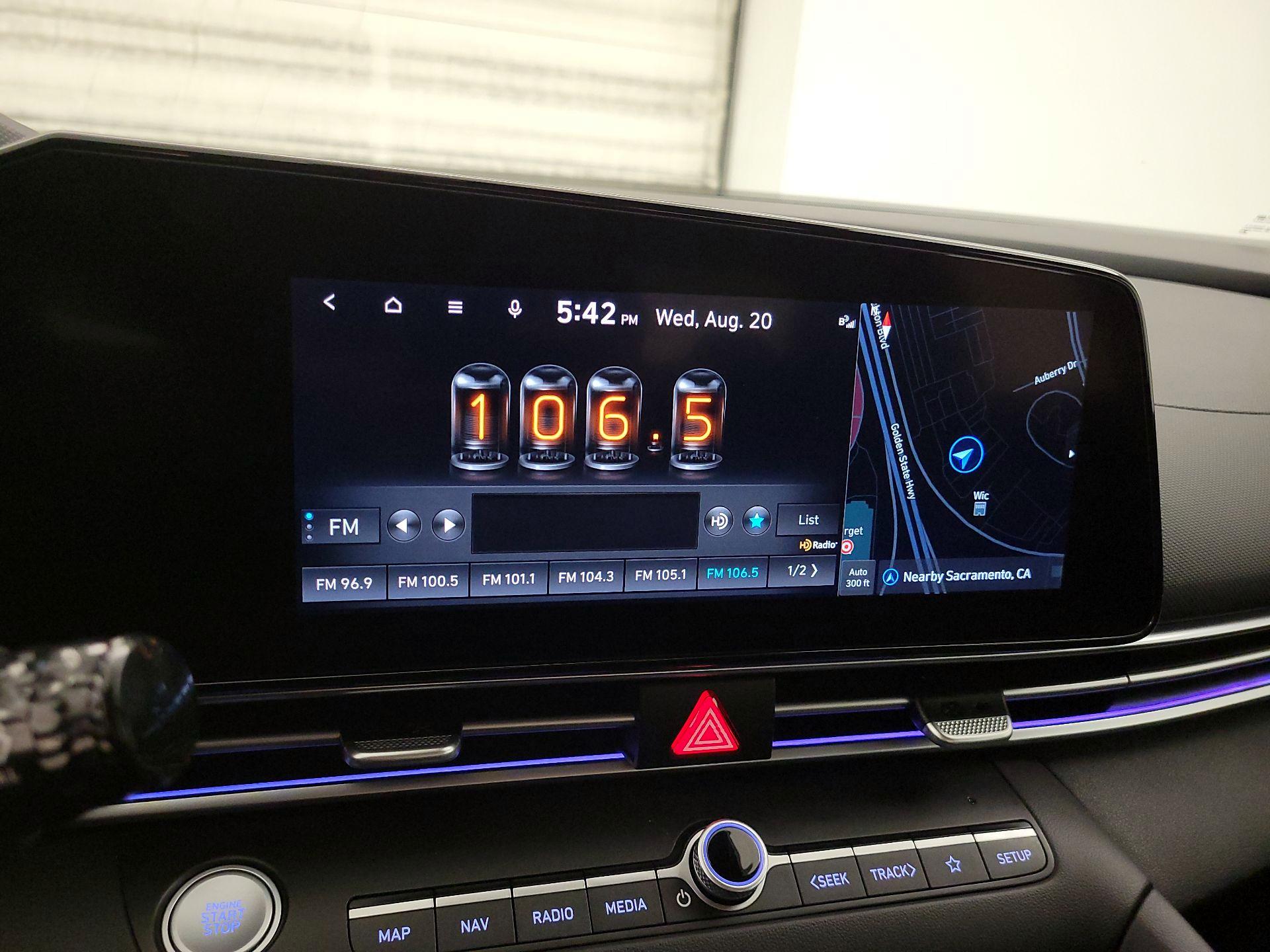 Thumbnail: 2023 Hyundai Elantra - 16