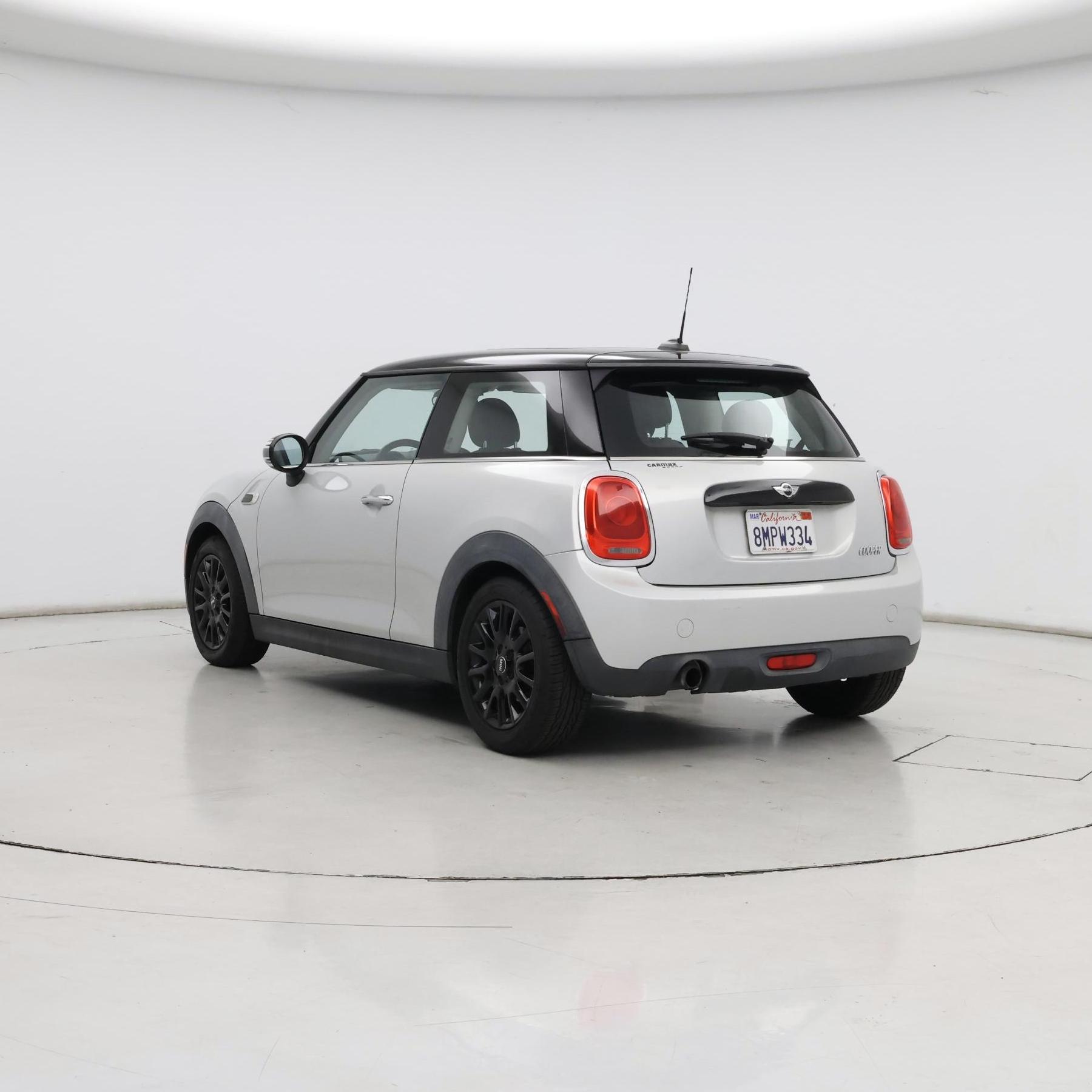 Thumbnail: 2016 MINI Cooper Hardtop - 2