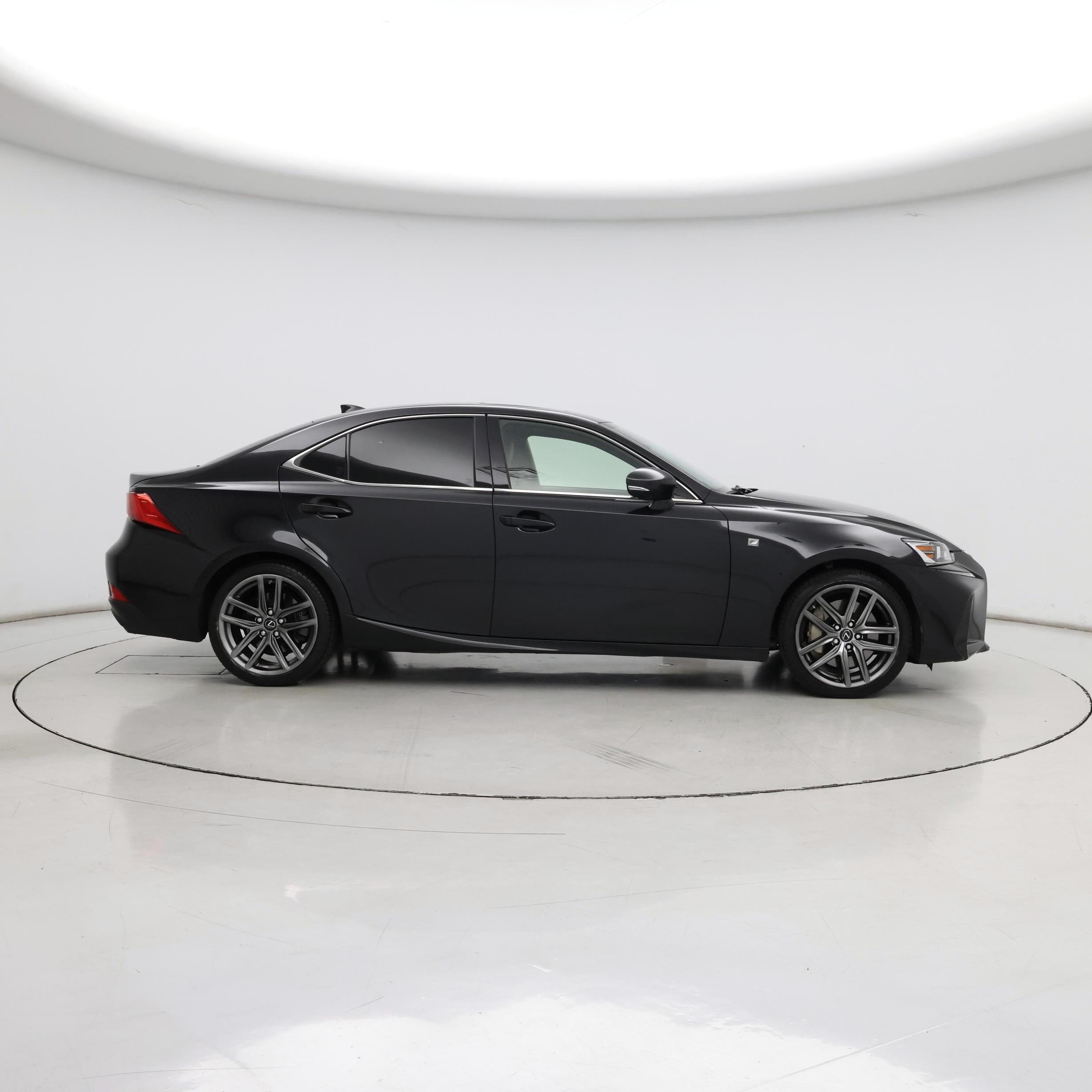 Thumbnail: 2017 Lexus IS - 7
